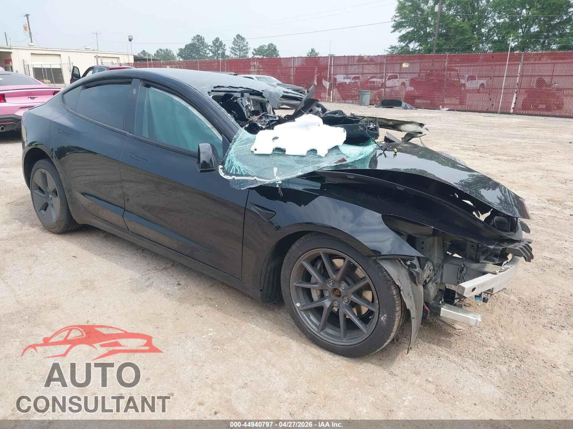 TESLA MODEL 3 2021 - 5YJ3E1EB4MF063477