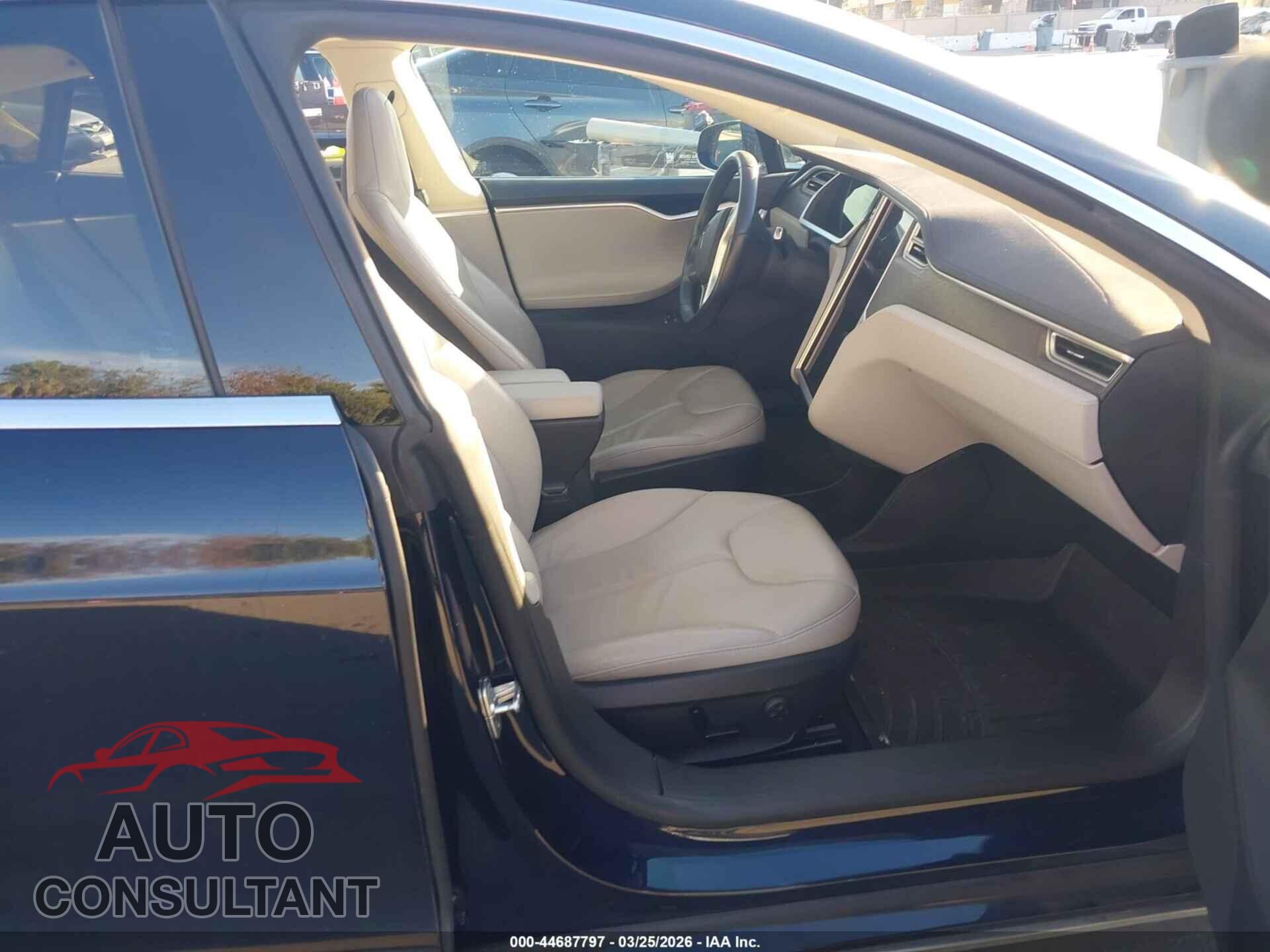 TESLA MODEL S 2013 - 5YJSA1CP9DFP21607