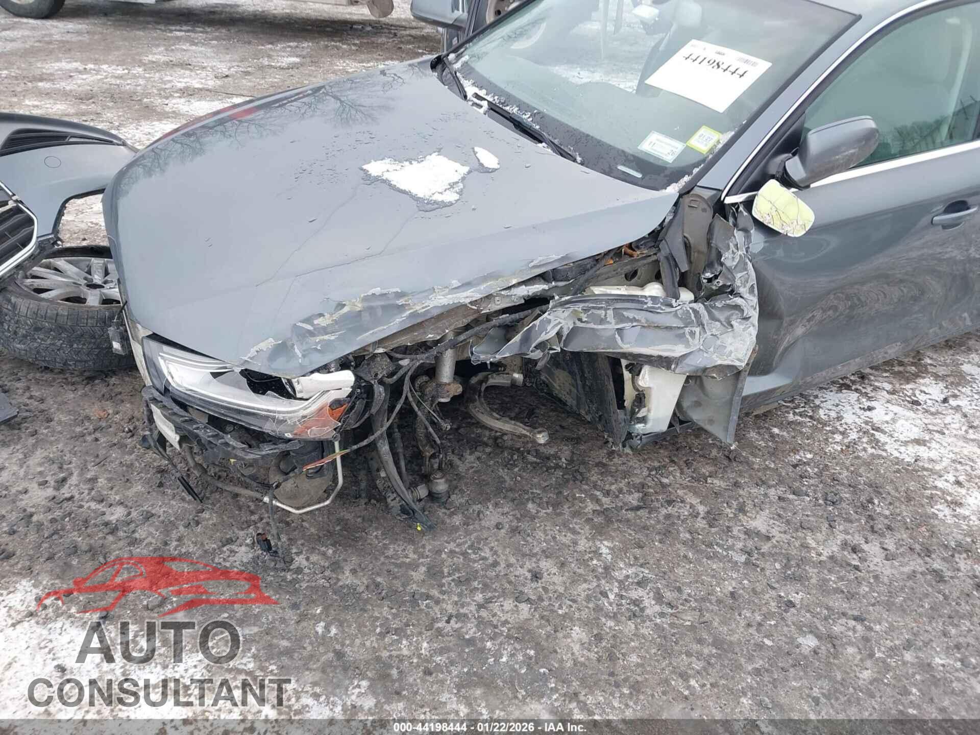 AUDI A4 2013 - WAUFFAFL5DN017088