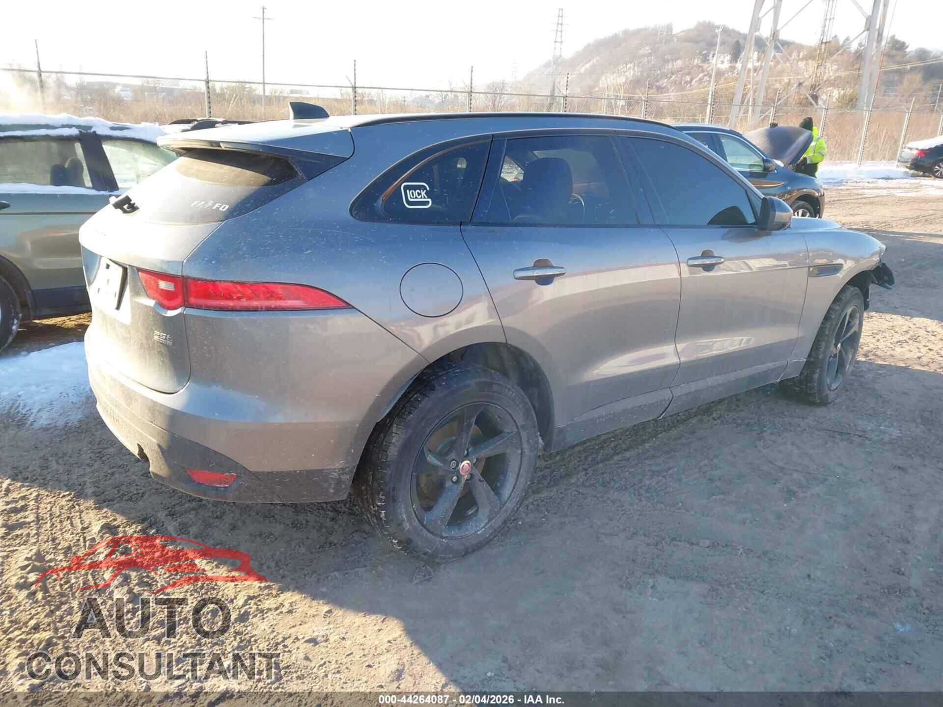 JAGUAR F-PACE 2020 - SADCJ2FX0LA658043
