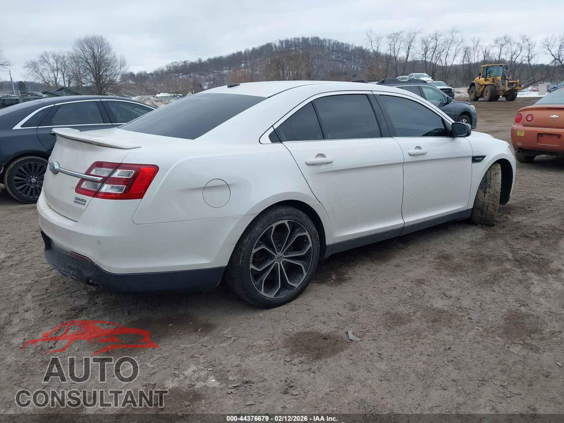 FORD TAURUS 2013 - 1FAHP2KT8DG192434