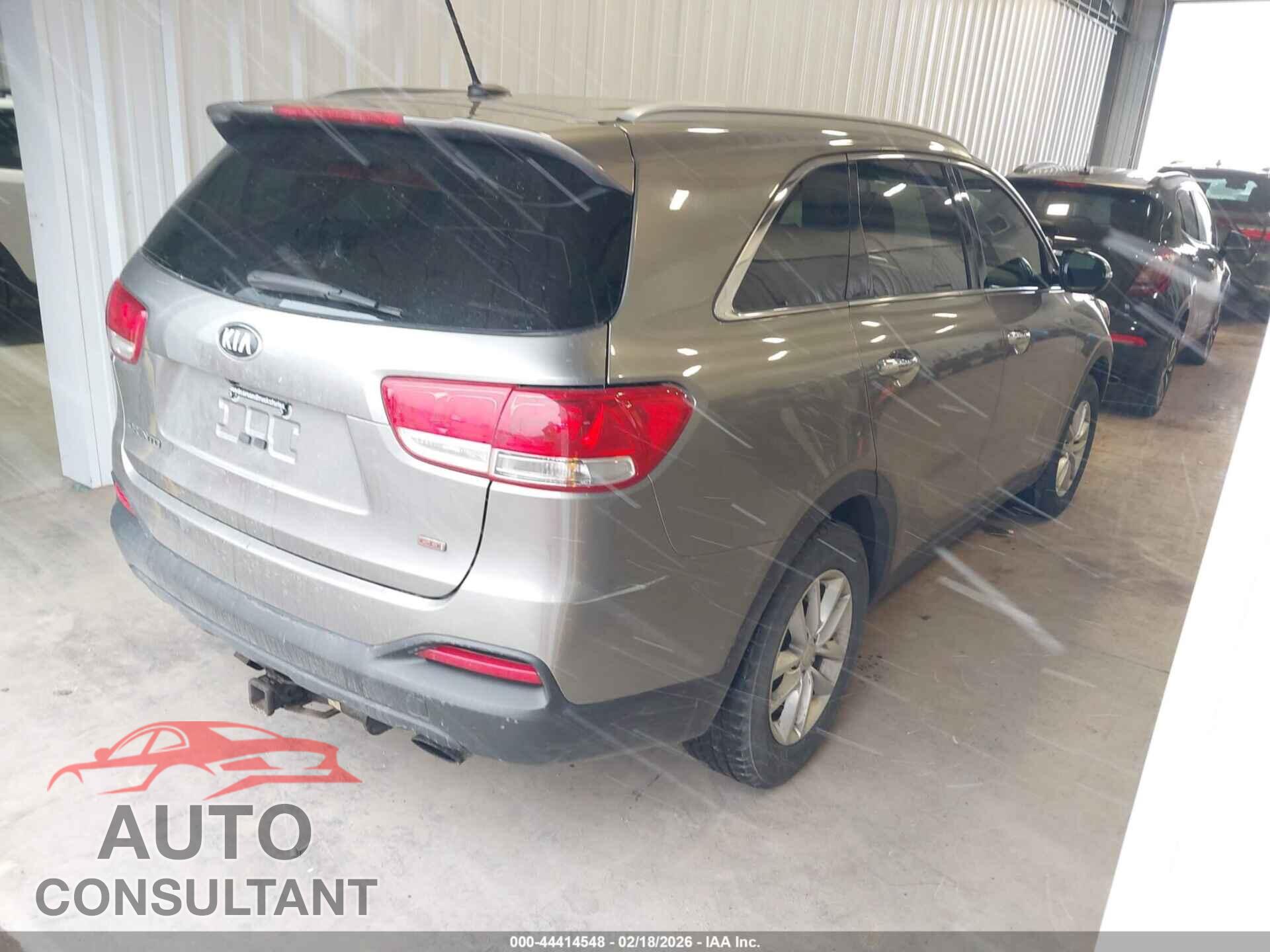 KIA SORENTO 2017 - 5XYPGDA37HG250352