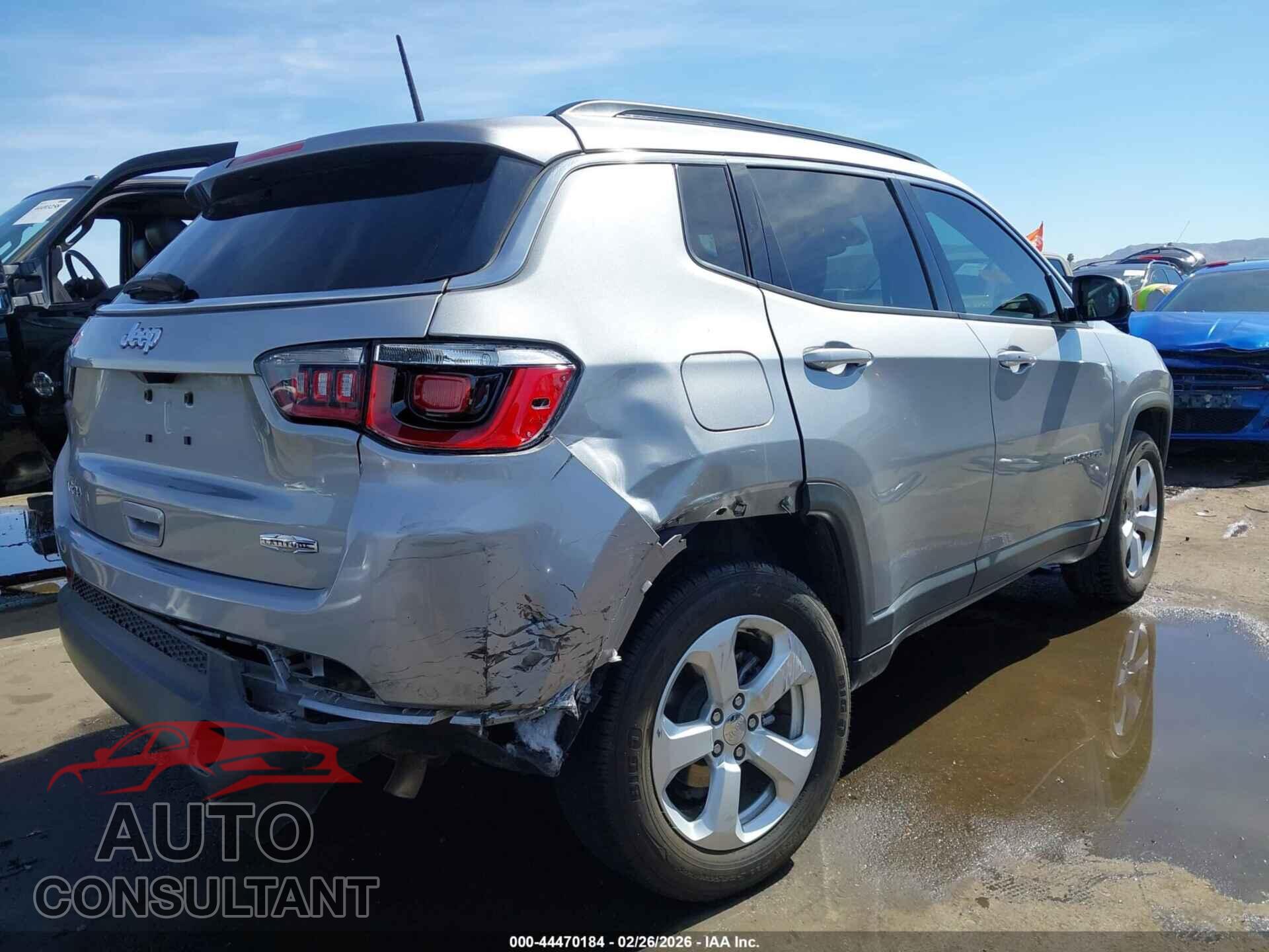JEEP COMPASS 2018 - 3C4NJDBB1JT485374