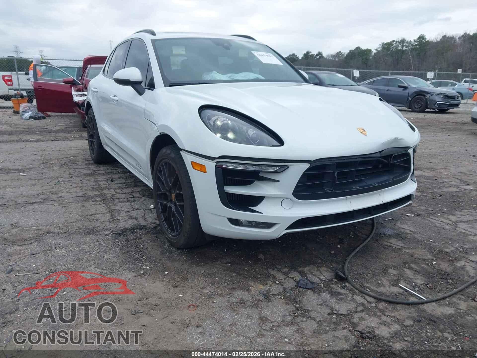 PORSCHE MACAN 2018 - WP1AG2A51JLB63227