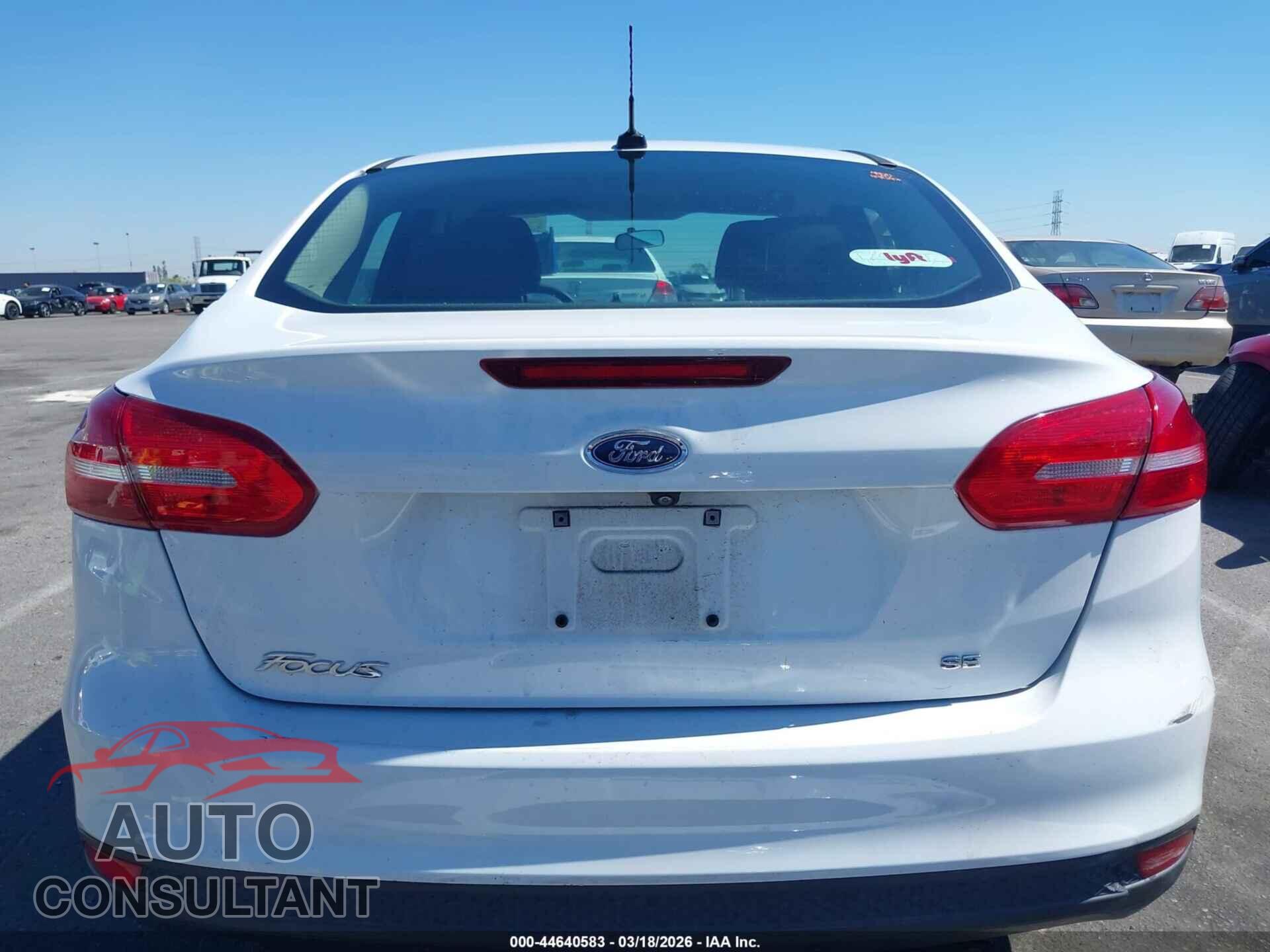 FORD FOCUS 2018 - 1FADP3F2XJL220663