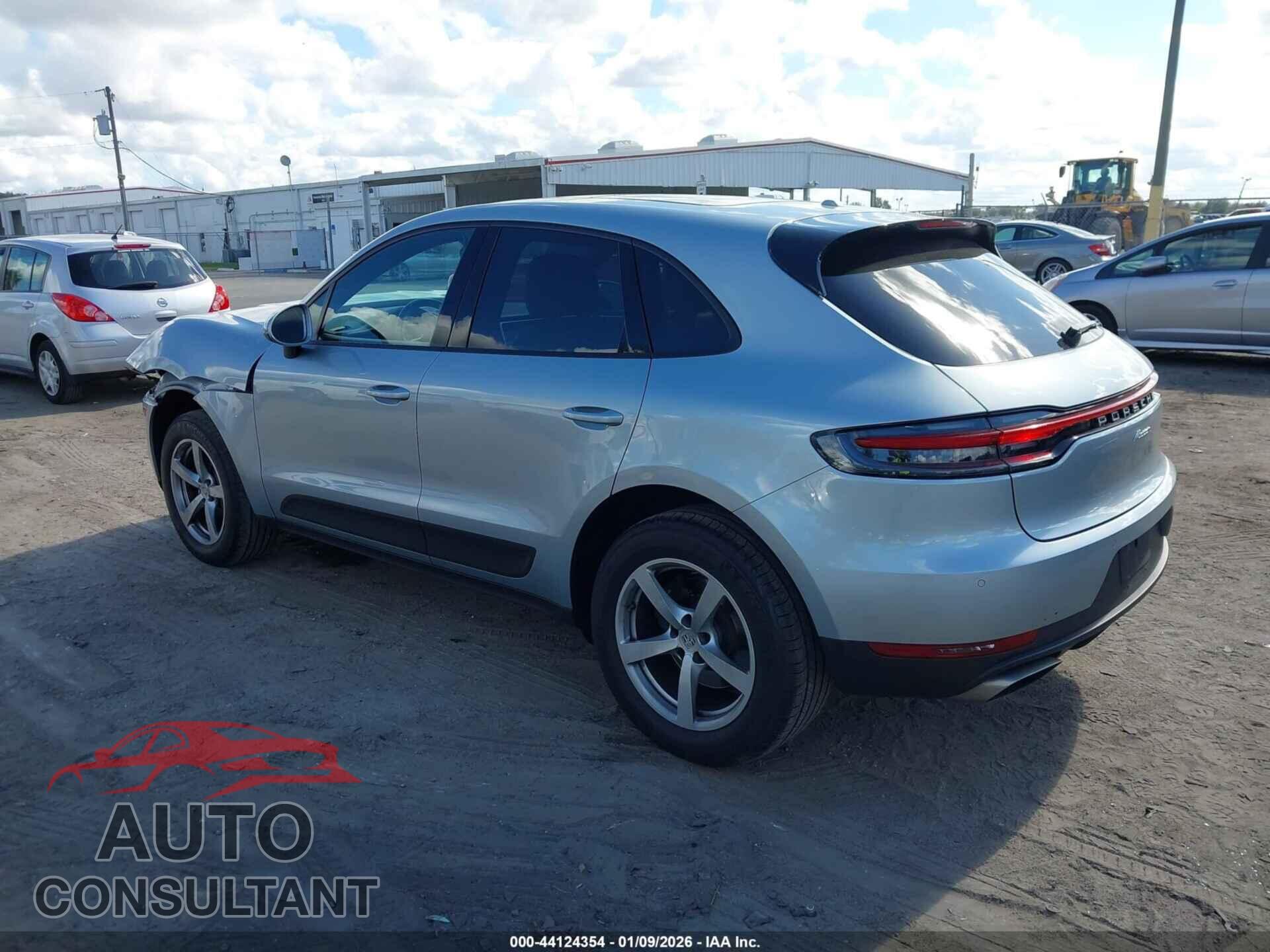 PORSCHE MACAN 2021 - WP1AA2A55MLB00511