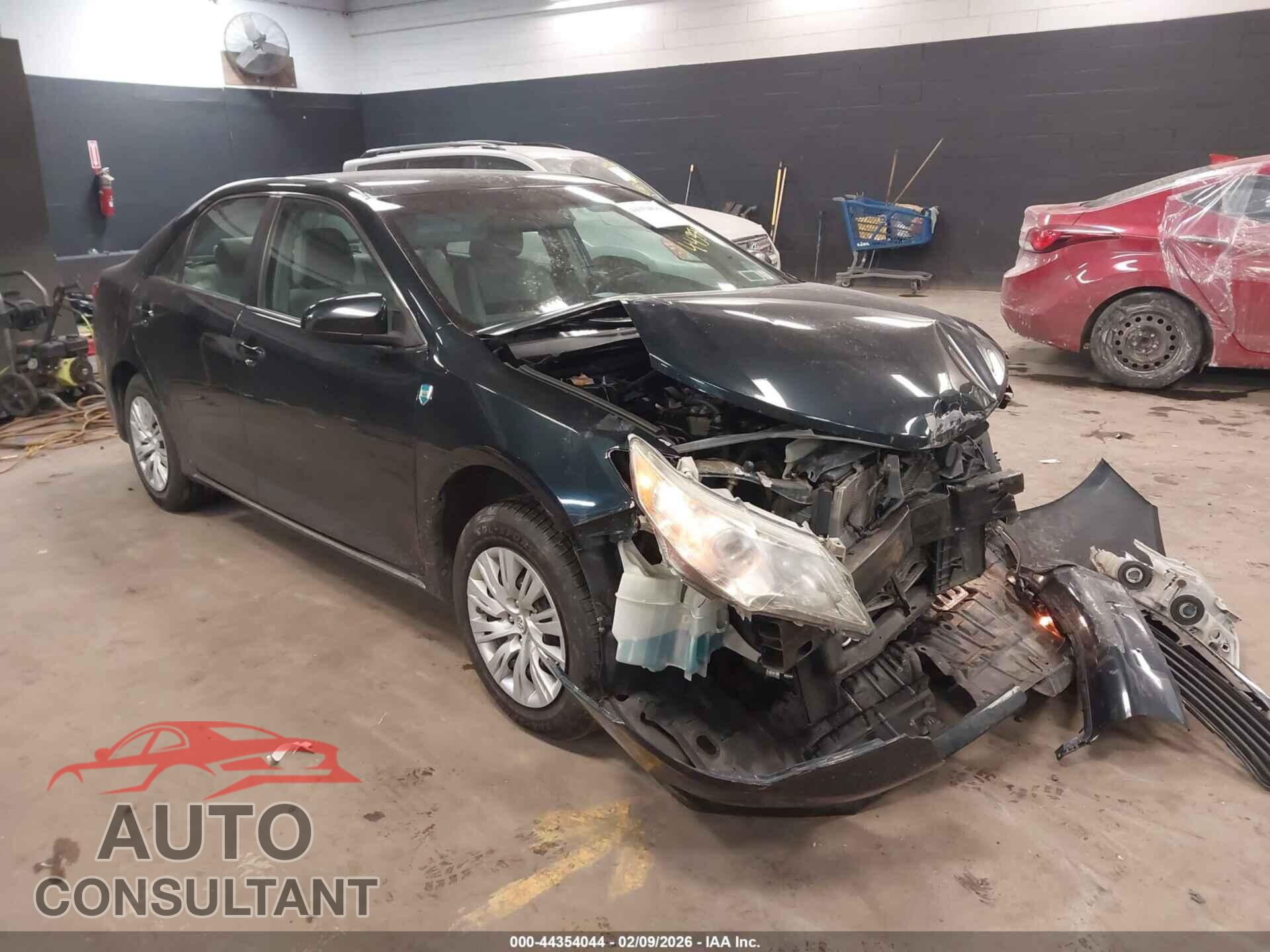 TOYOTA CAMRY 2013 - 4T4BF1FK8DR323668