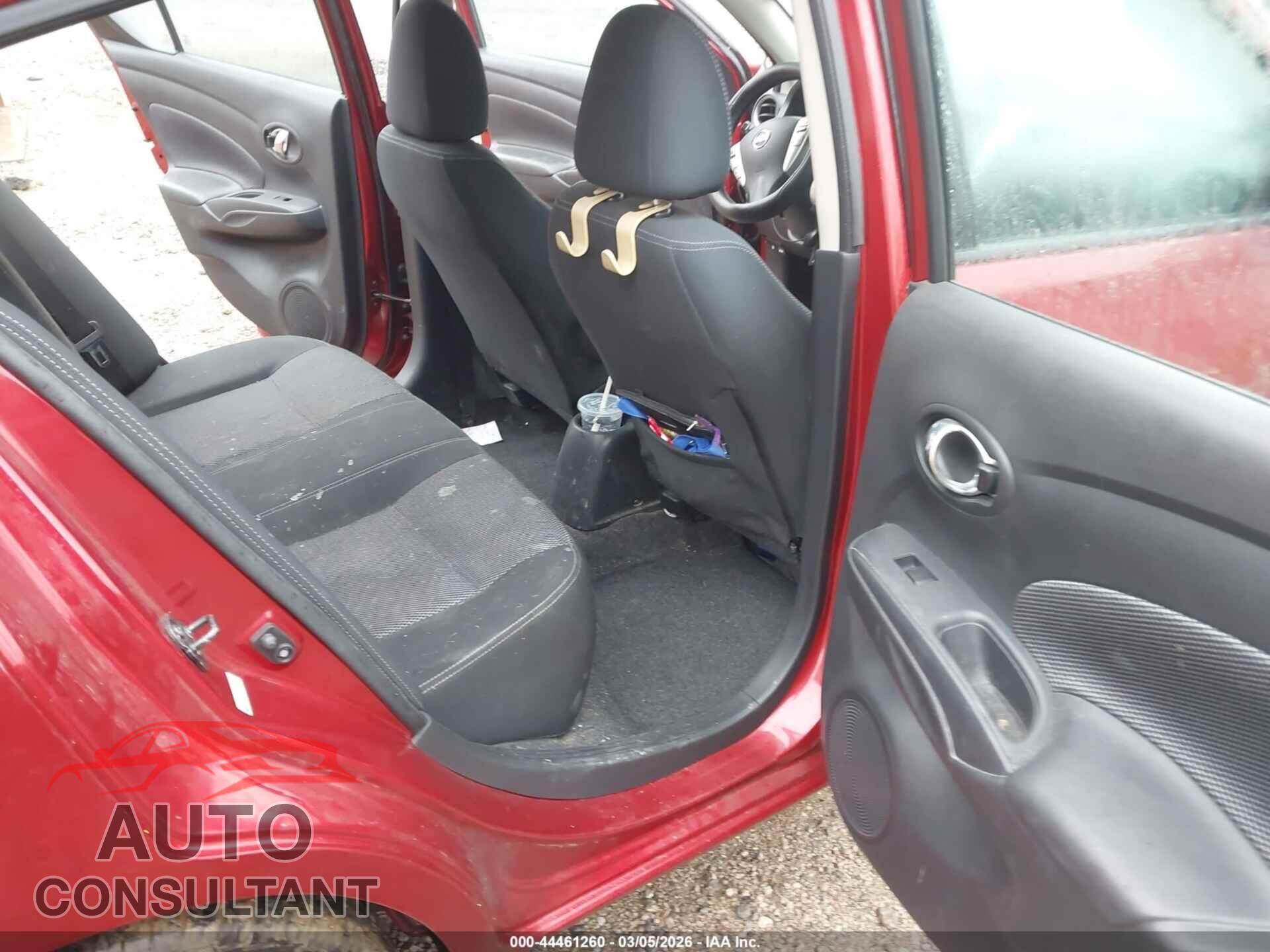 NISSAN VERSA 2019 - 3N1CN7AP3KL815840