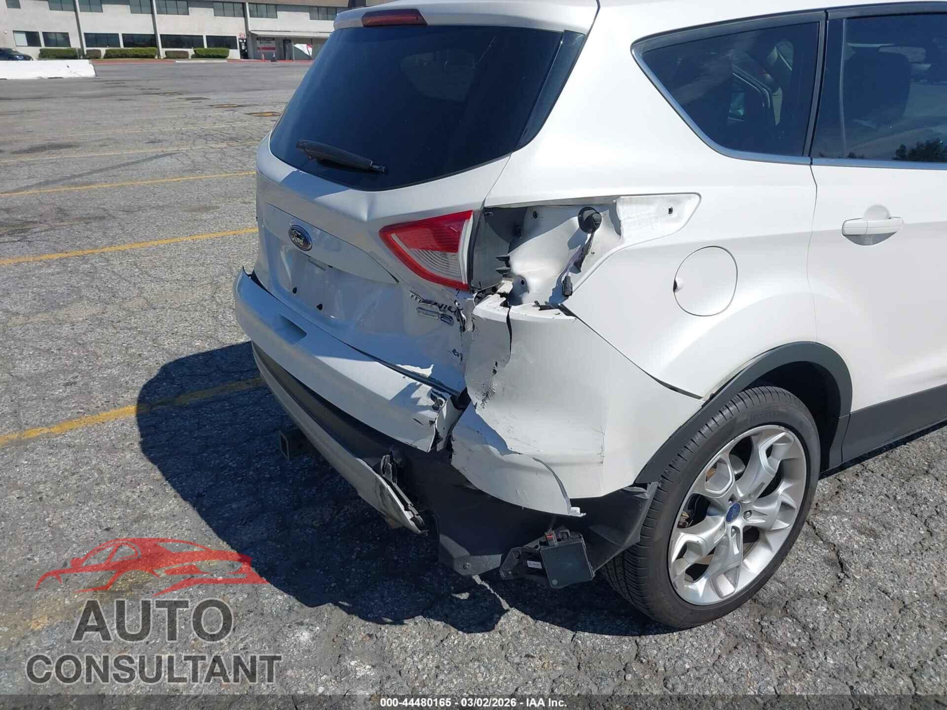 FORD ESCAPE 2013 - 1FMCU9J90DUC25158