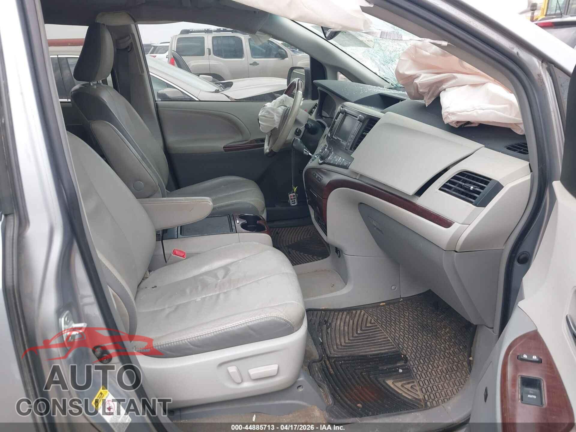 TOYOTA SIENNA 2012 - 5TDYK3DC7CS222247