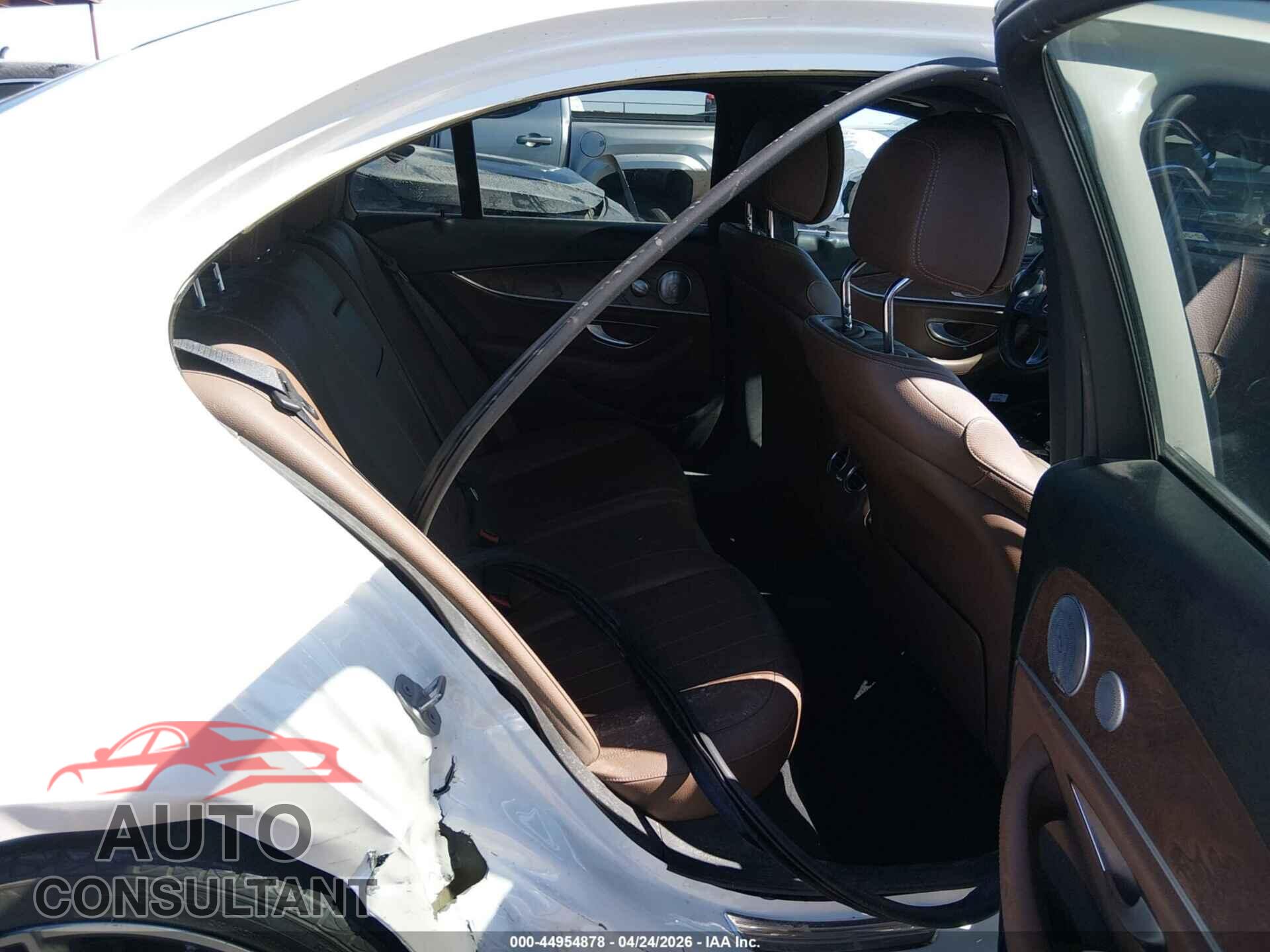 MERCEDES-BENZ E 300 2017 - WDDZF4JB3HA140679