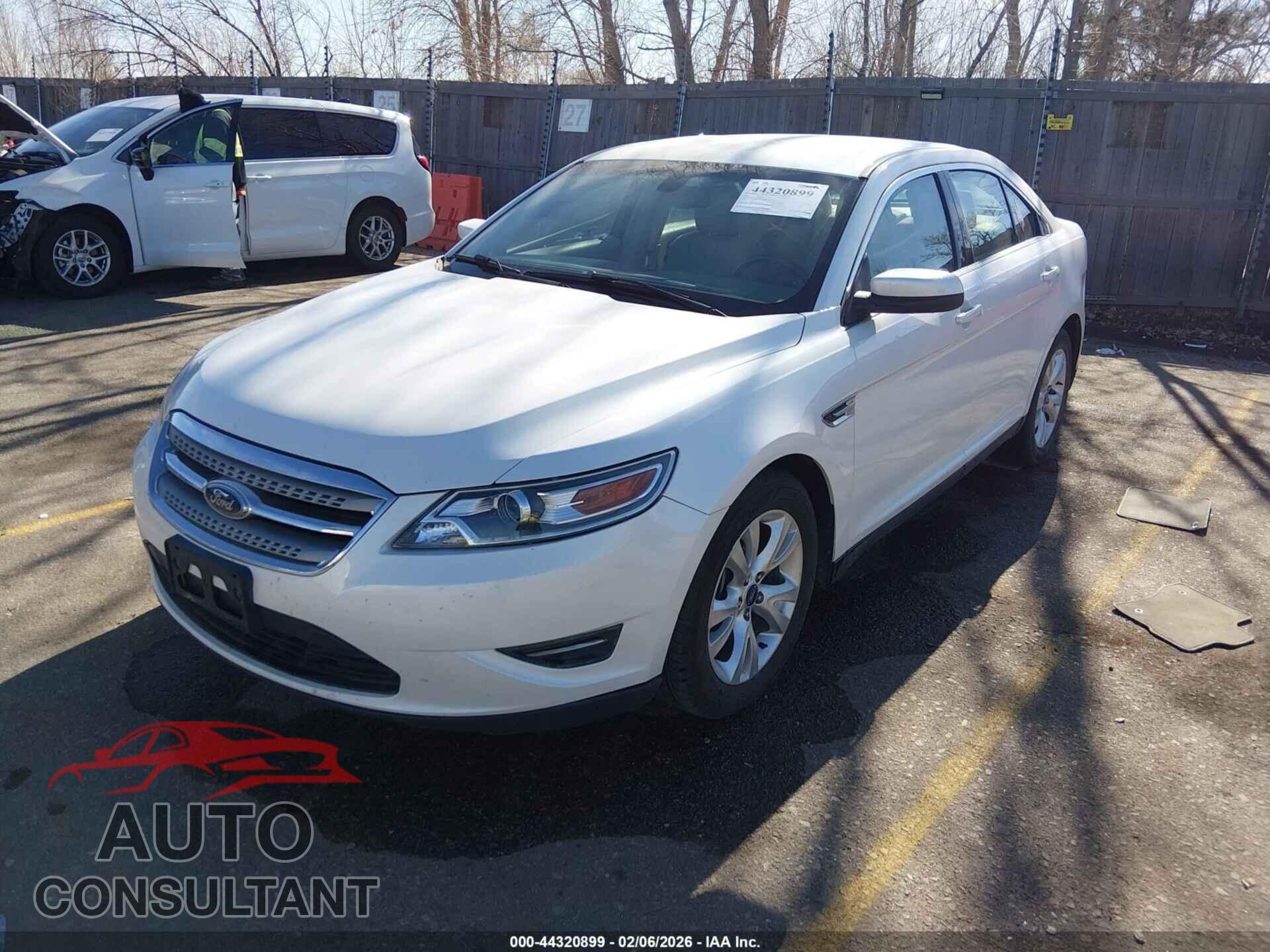 FORD TAURUS 2010 - 1FAHP2EW5AG106031
