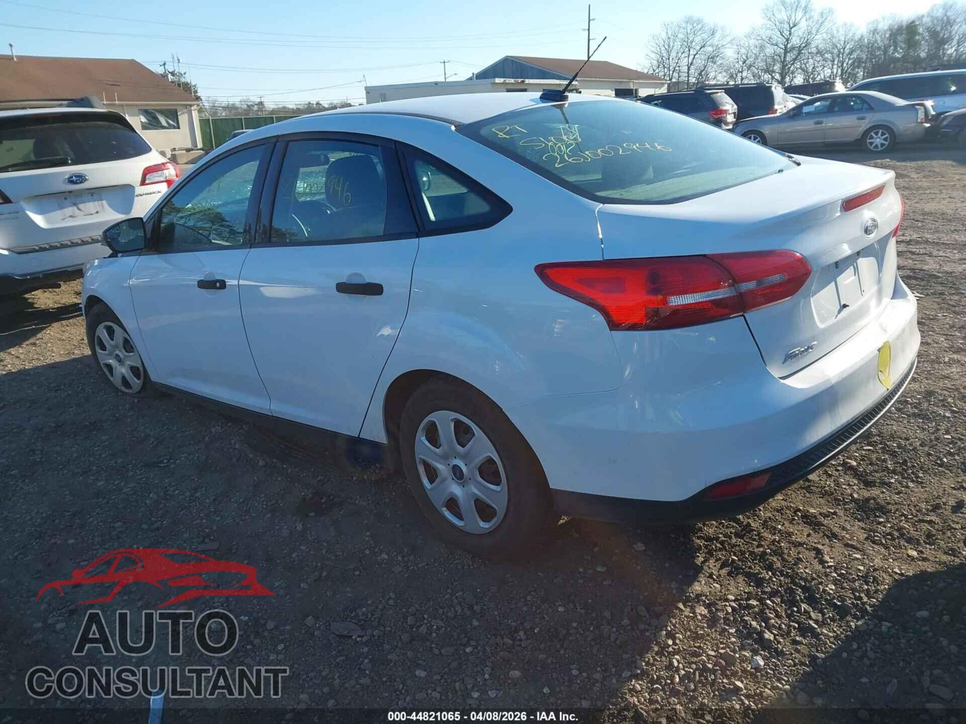 FORD FOCUS 2018 - 1FADP3E21JL201226
