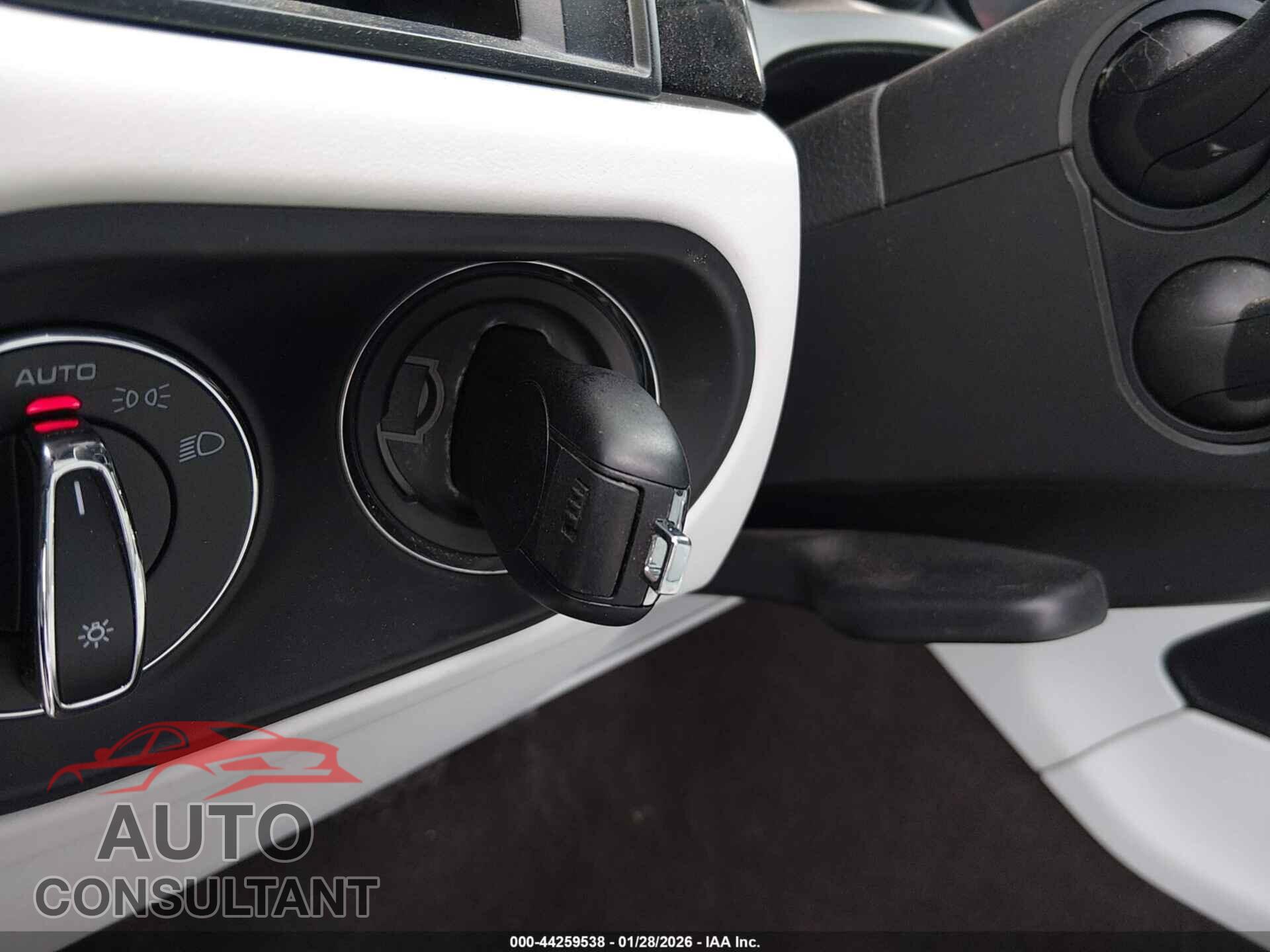 PORSCHE MACAN 2021 - WP1AB2A51MLB36094