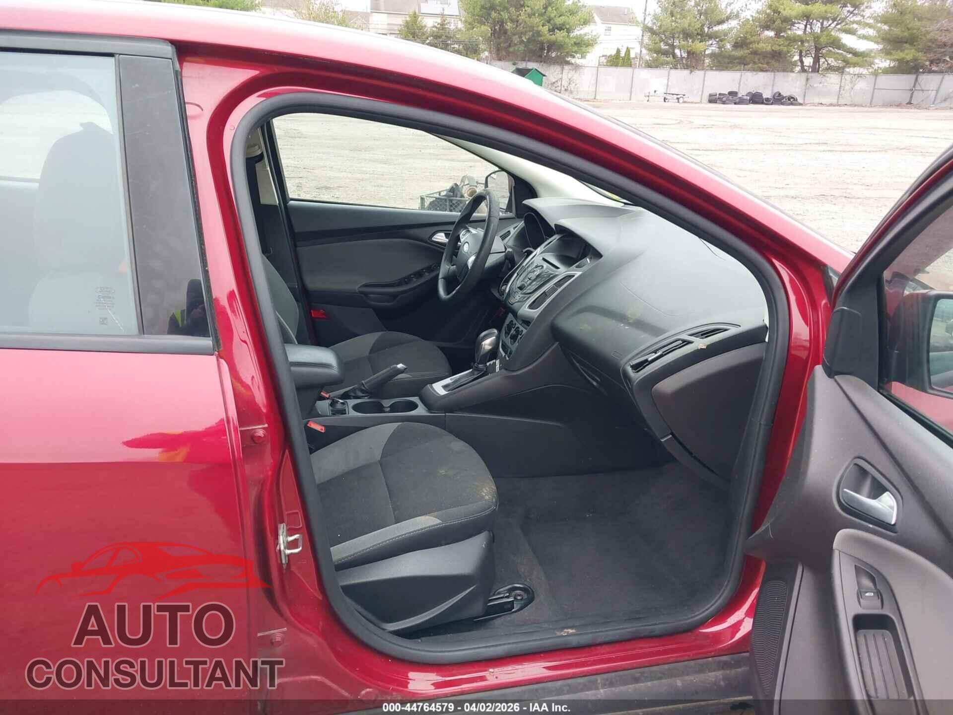FORD FOCUS 2014 - 1FADP3F25EL347035