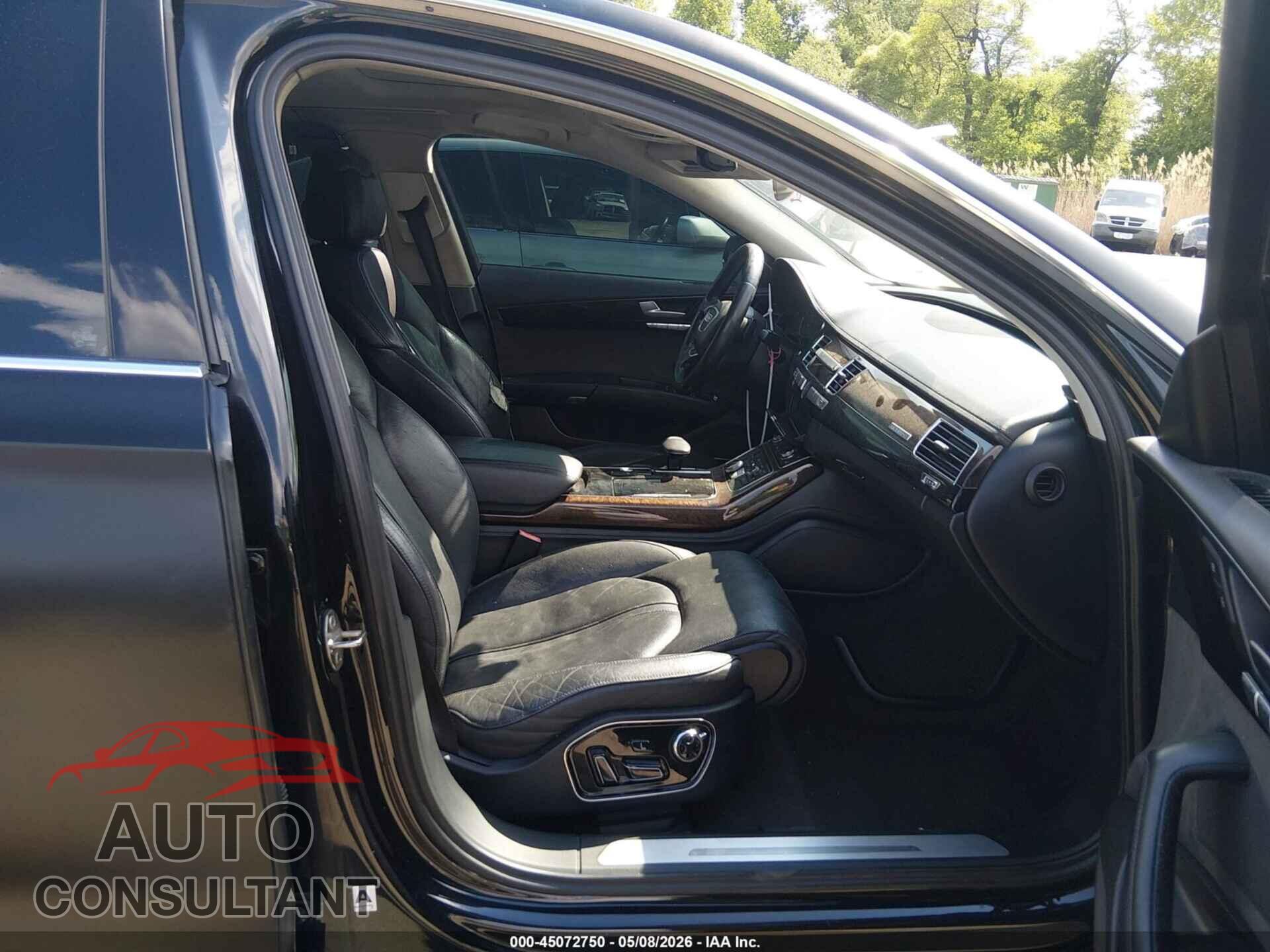 AUDI A8 L 2012 - WAURVAFD3CN022510