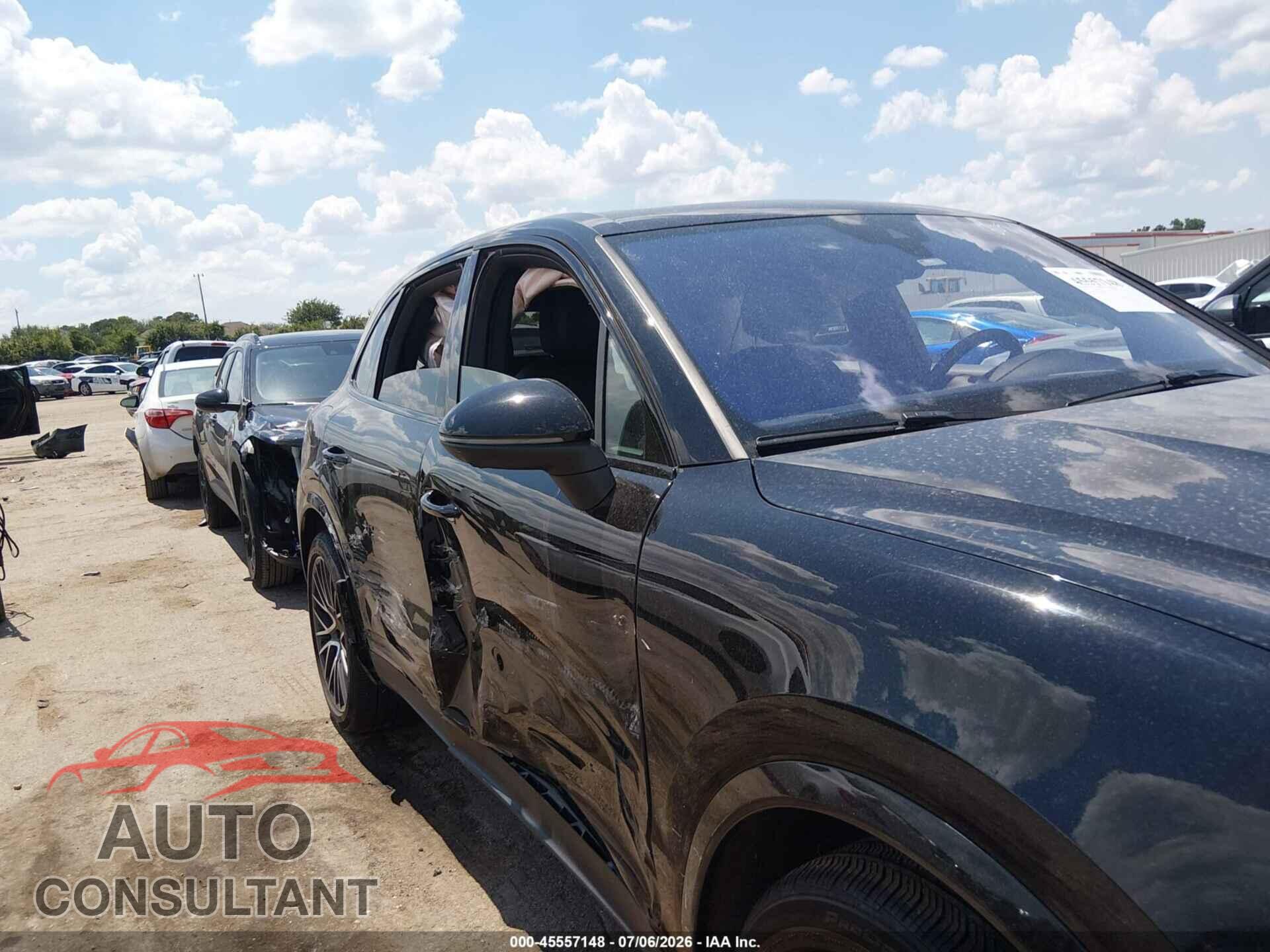 PORSCHE CAYENNE 2019 - WP1AB2AY1KDA65268