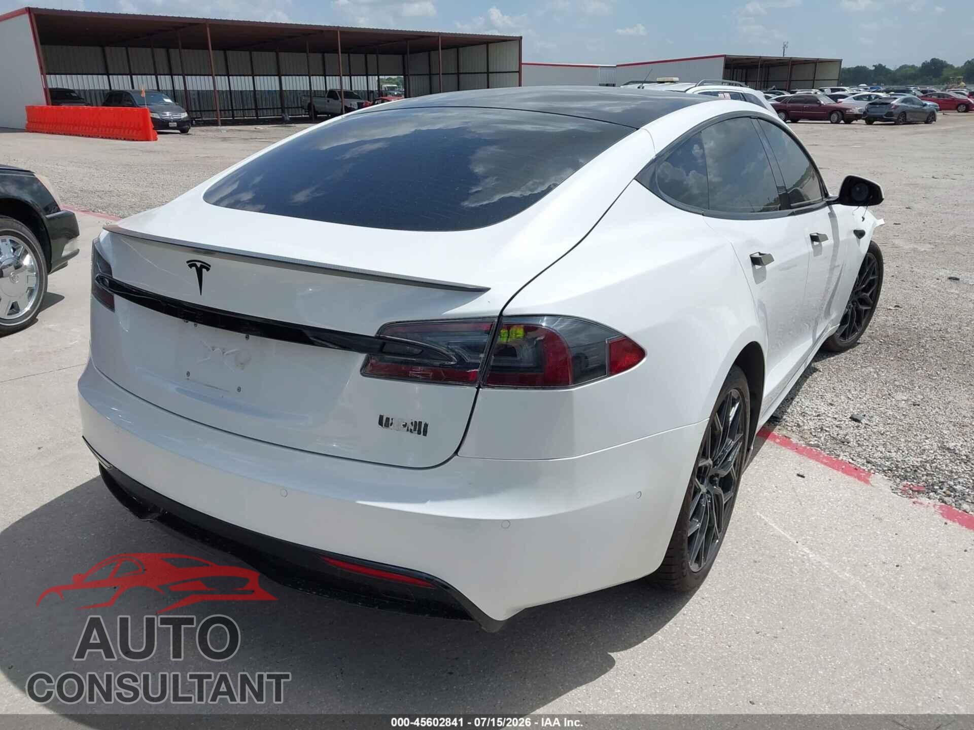 TESLA MODEL S 2021 - 5YJSA1E61MF452586