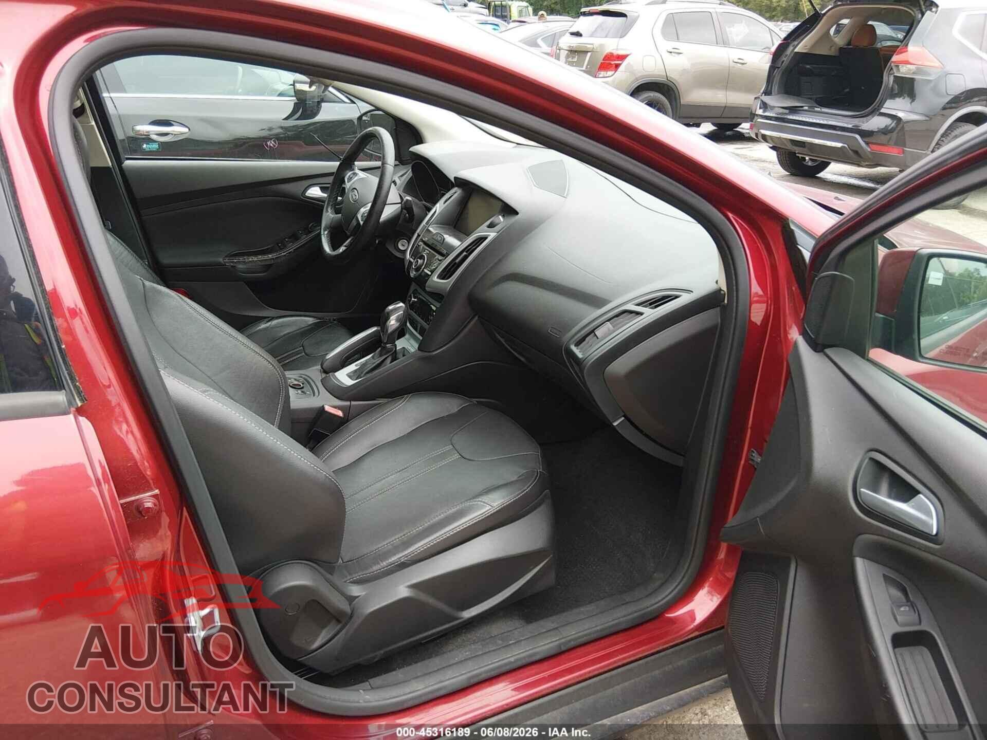 FORD FOCUS 2013 - 1FADP3F23DL163100