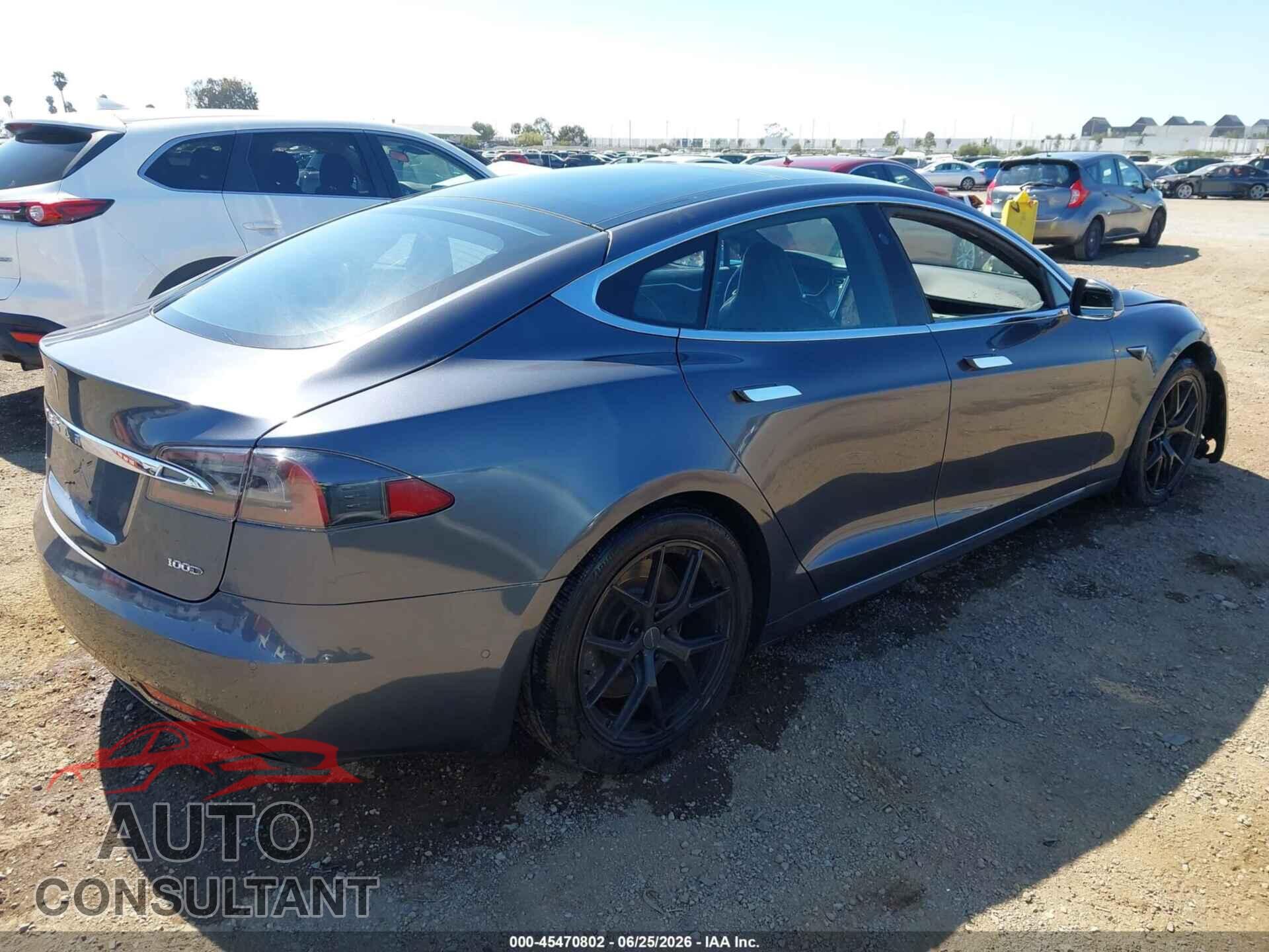 TESLA MODEL S 2018 - 5YJSA1E21JF249111