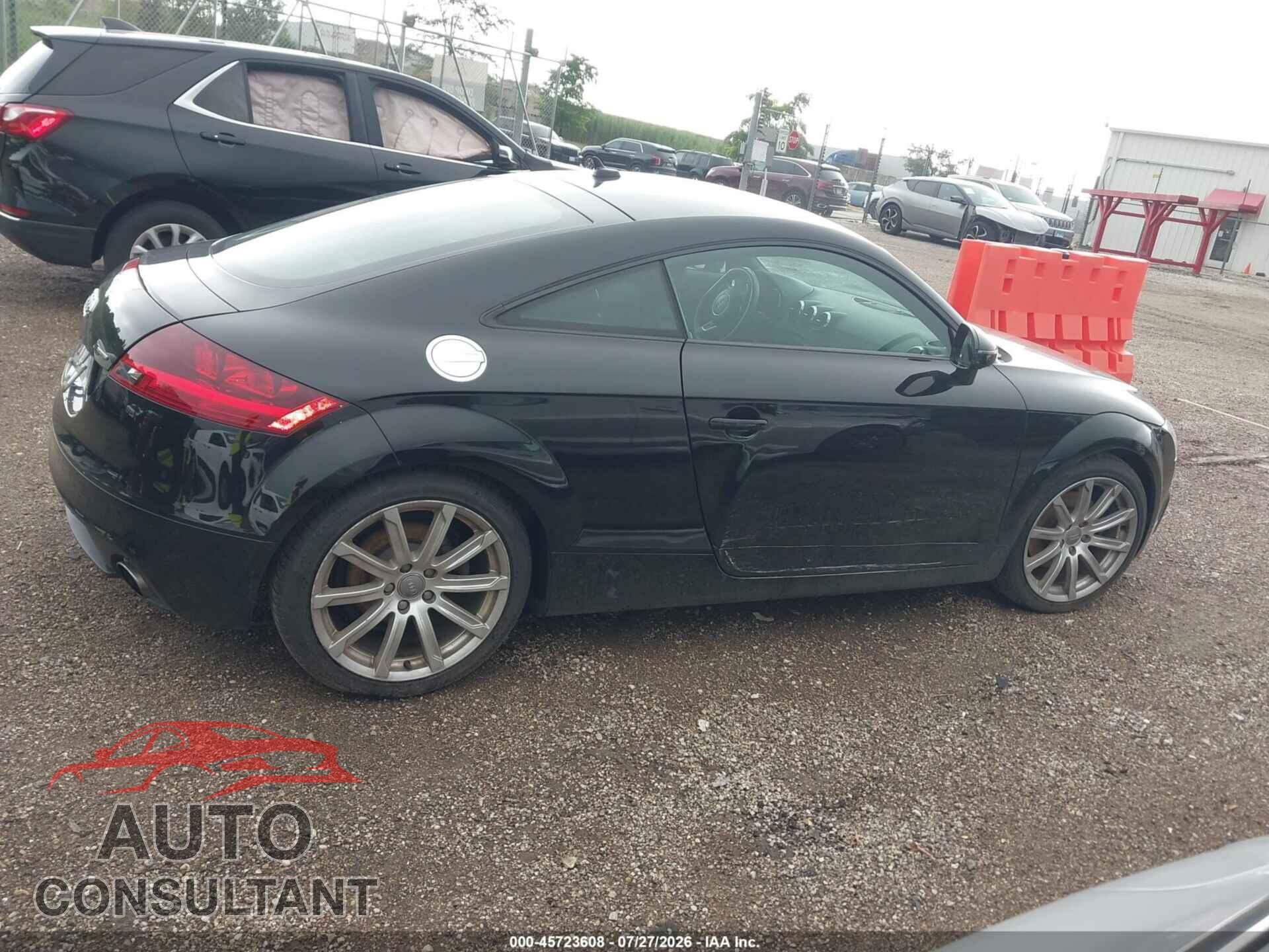 AUDI TT 2013 - TRUBFAFK2D1014106