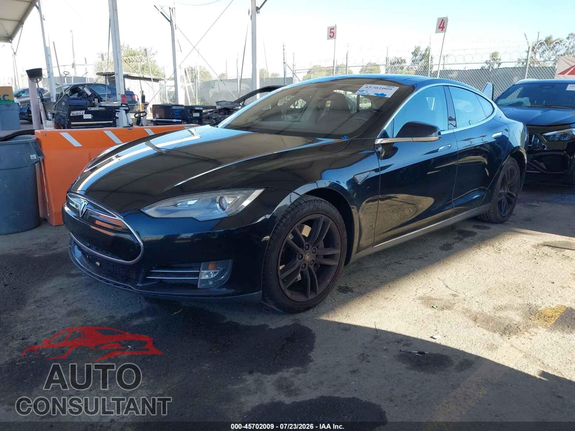 TESLA MODEL S 2012 - 5YJSA1DP2CFS00418