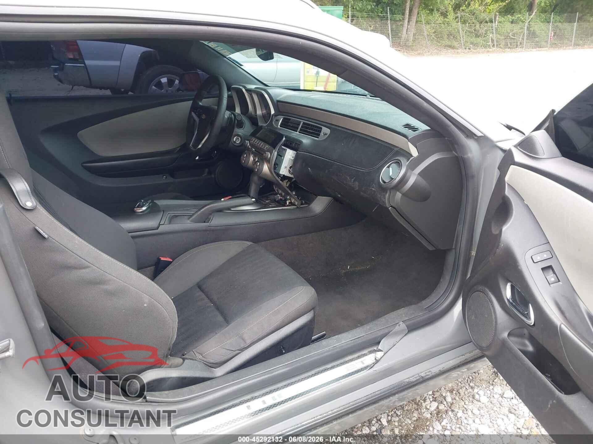 CHEVROLET CAMARO 2015 - 2G1FB1E35F9305529