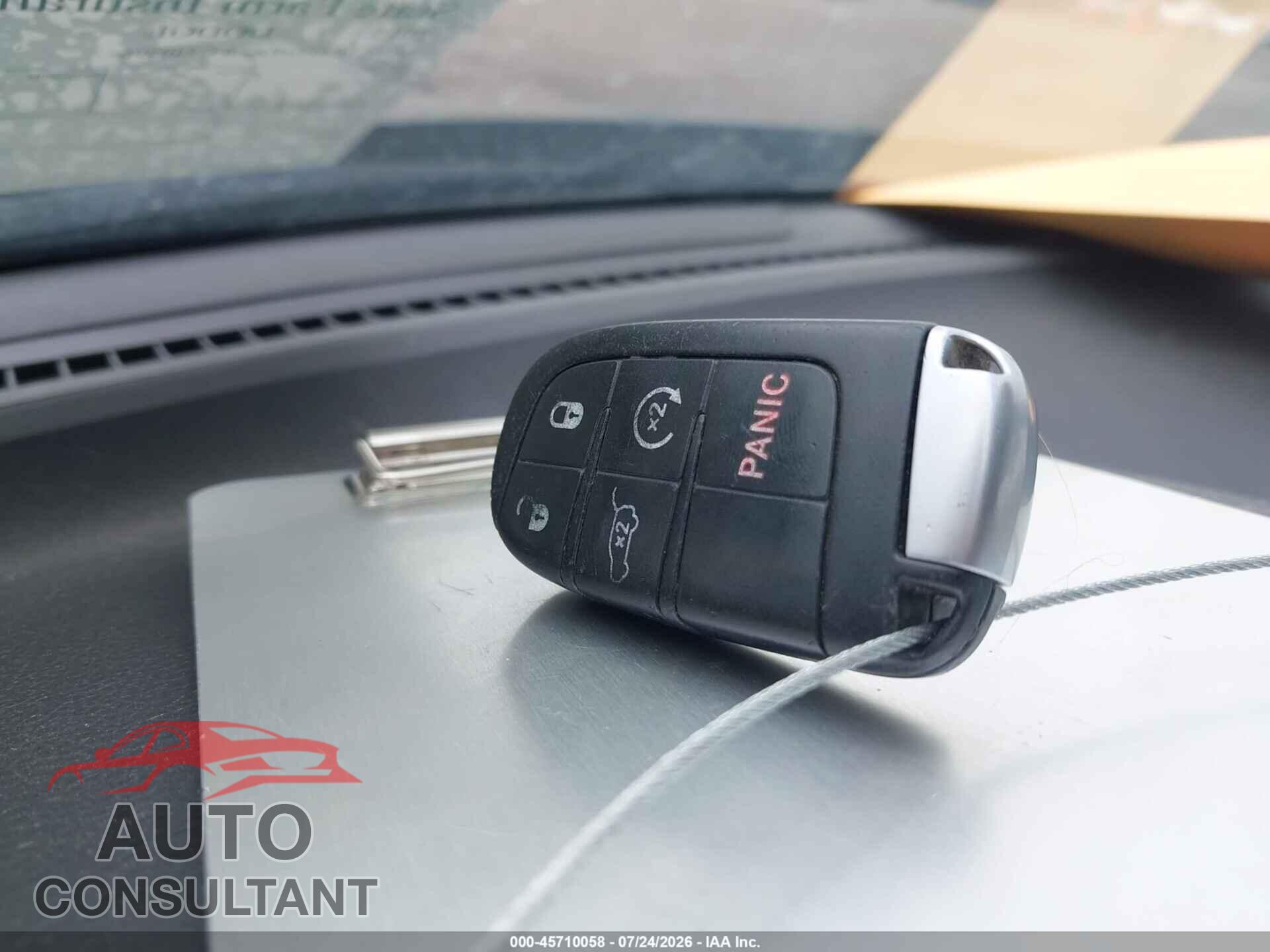 DODGE DURANGO 2015 - 1C4RDJDG9FC740596