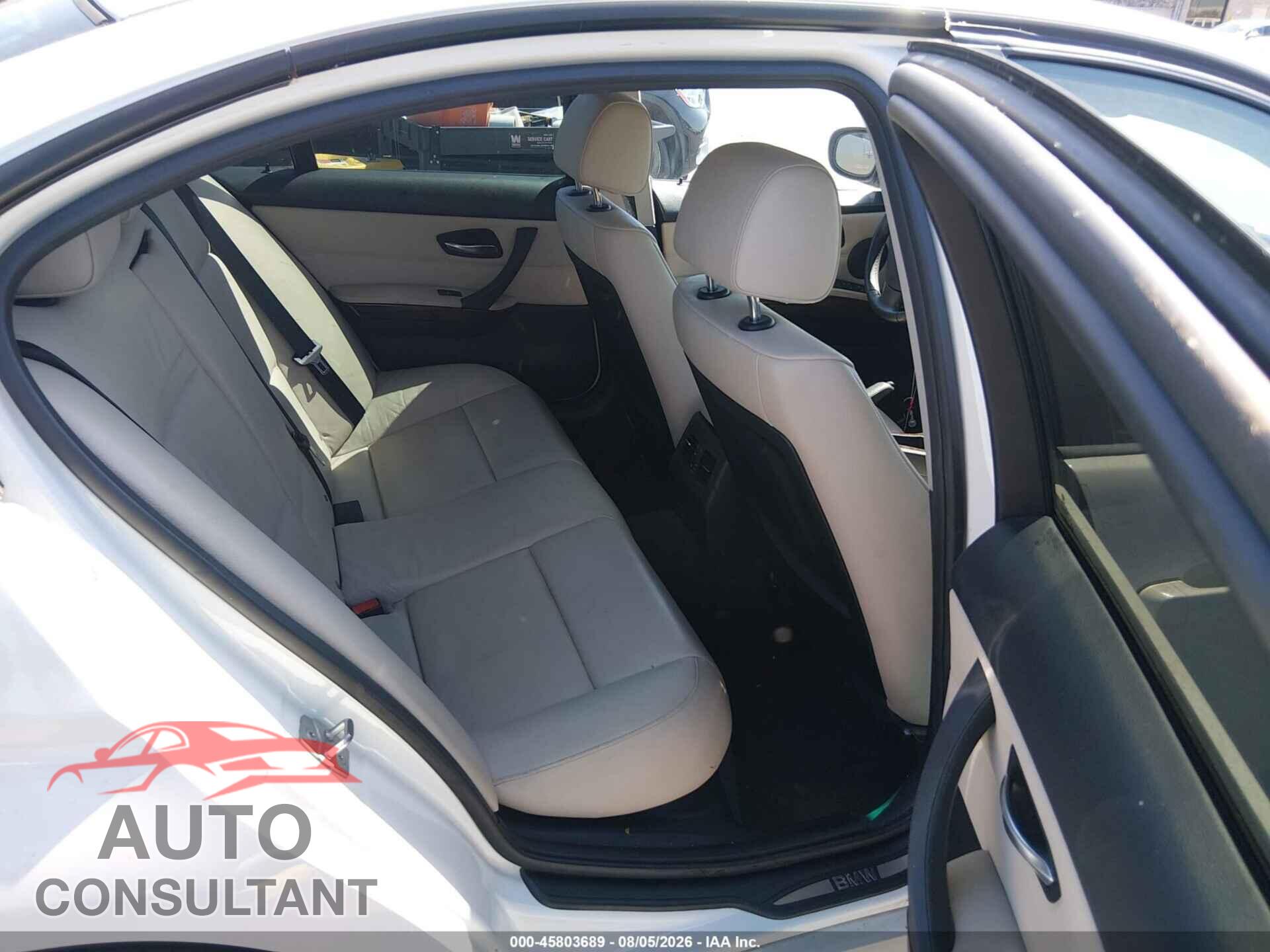 BMW 328I 2011 - WBAPH5C58BA448699