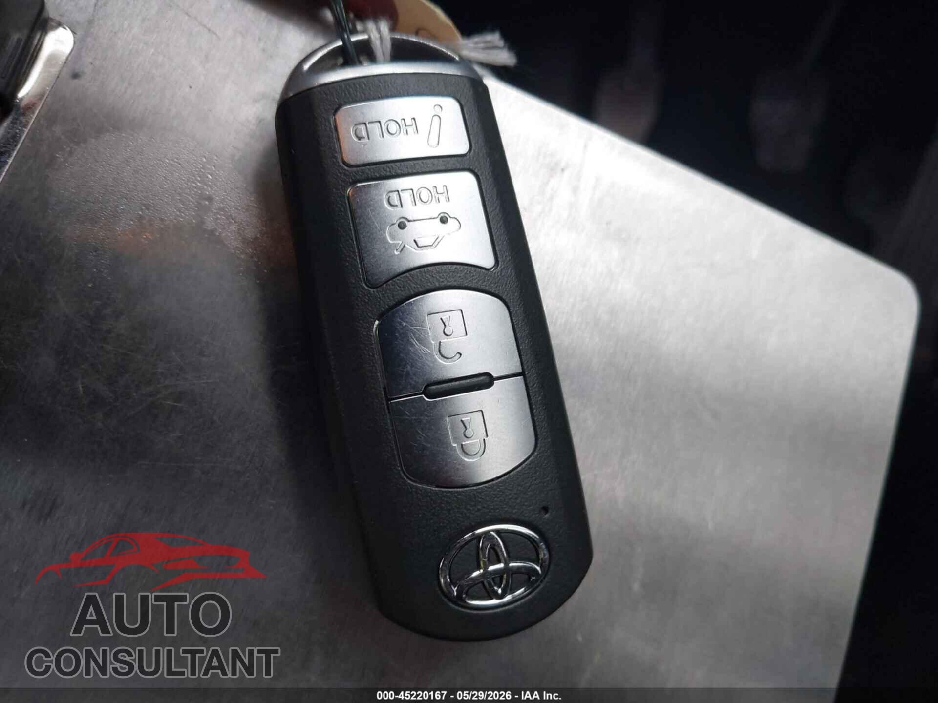 TOYOTA YARIS IA 2017 - 3MYDLBYV4HY175245