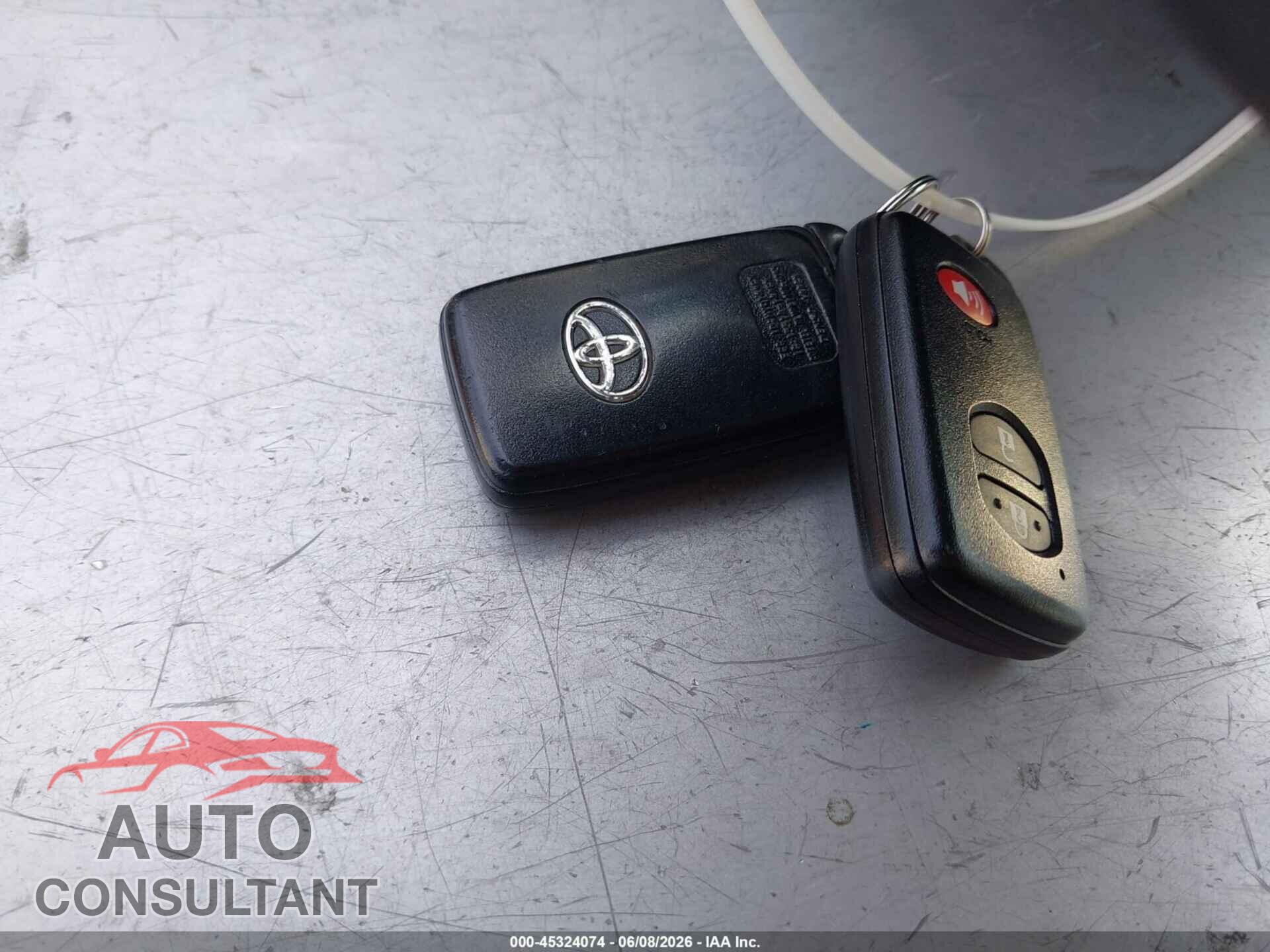 TOYOTA PRIUS 2013 - JTDKN3DU6D5623527