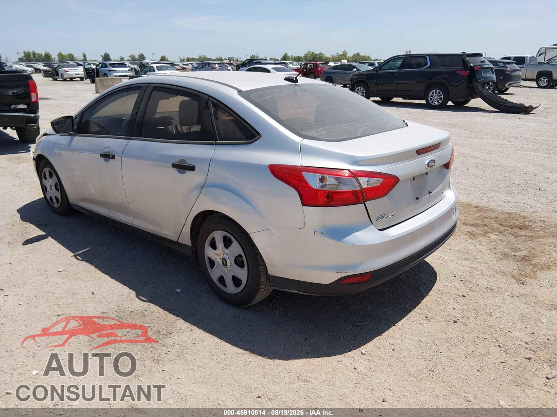 FORD FOCUS 2014 - 1FADP3E22EL196446