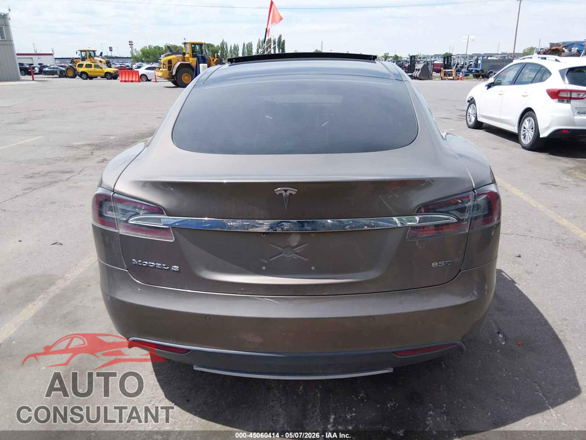 TESLA MODEL S 2015 - 5YJSA1H20FF096434
