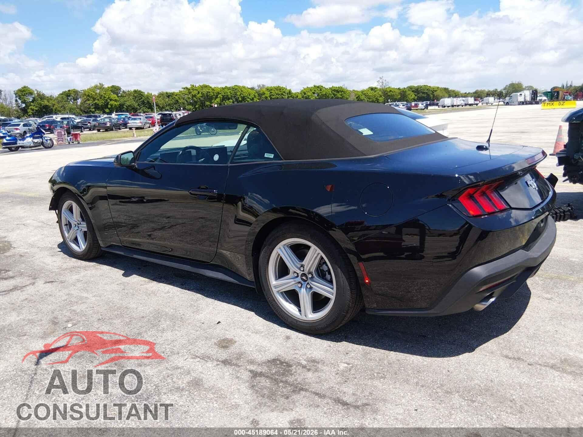 FORD MUSTANG 2026 - 1FAGP8UH9T5113760