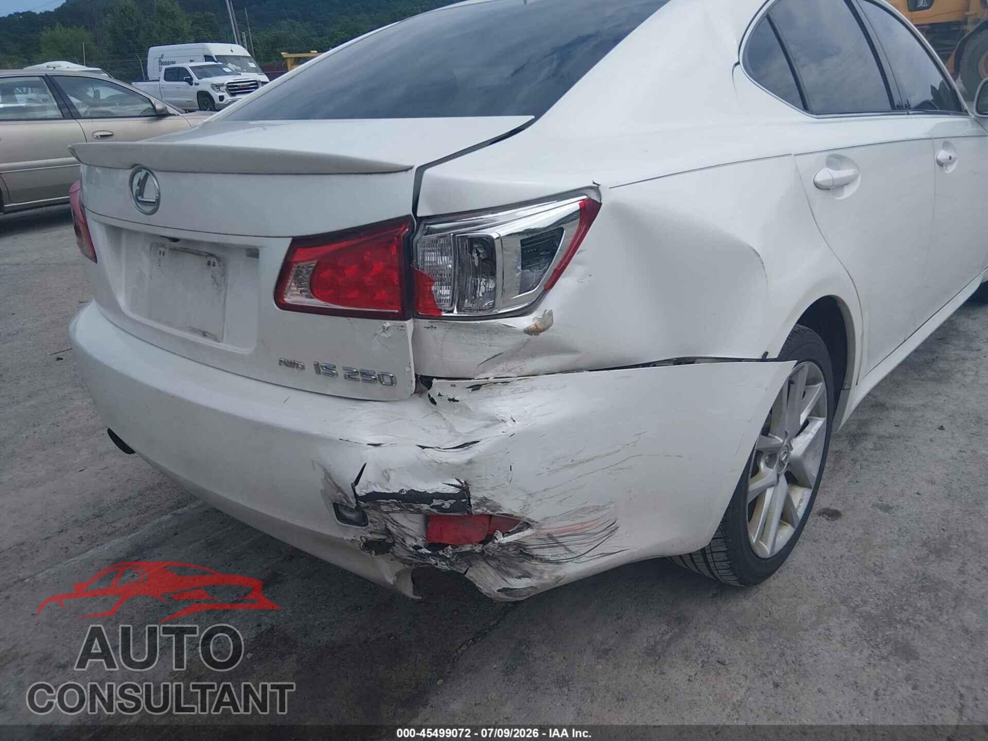 LEXUS IS 250 2011 - JTHCF5C27B5052218