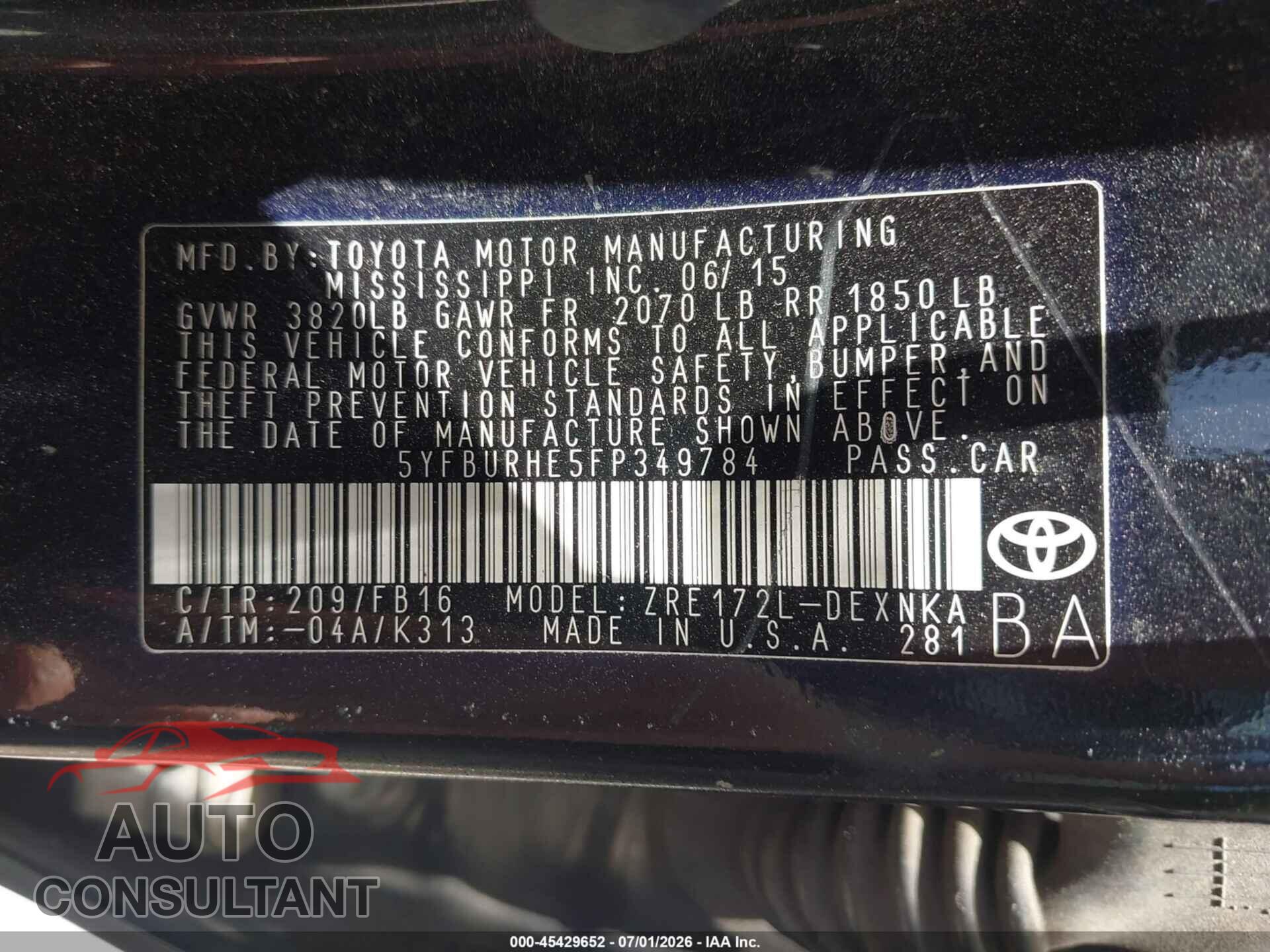 TOYOTA COROLLA 2015 - 5YFBURHE5FP349784