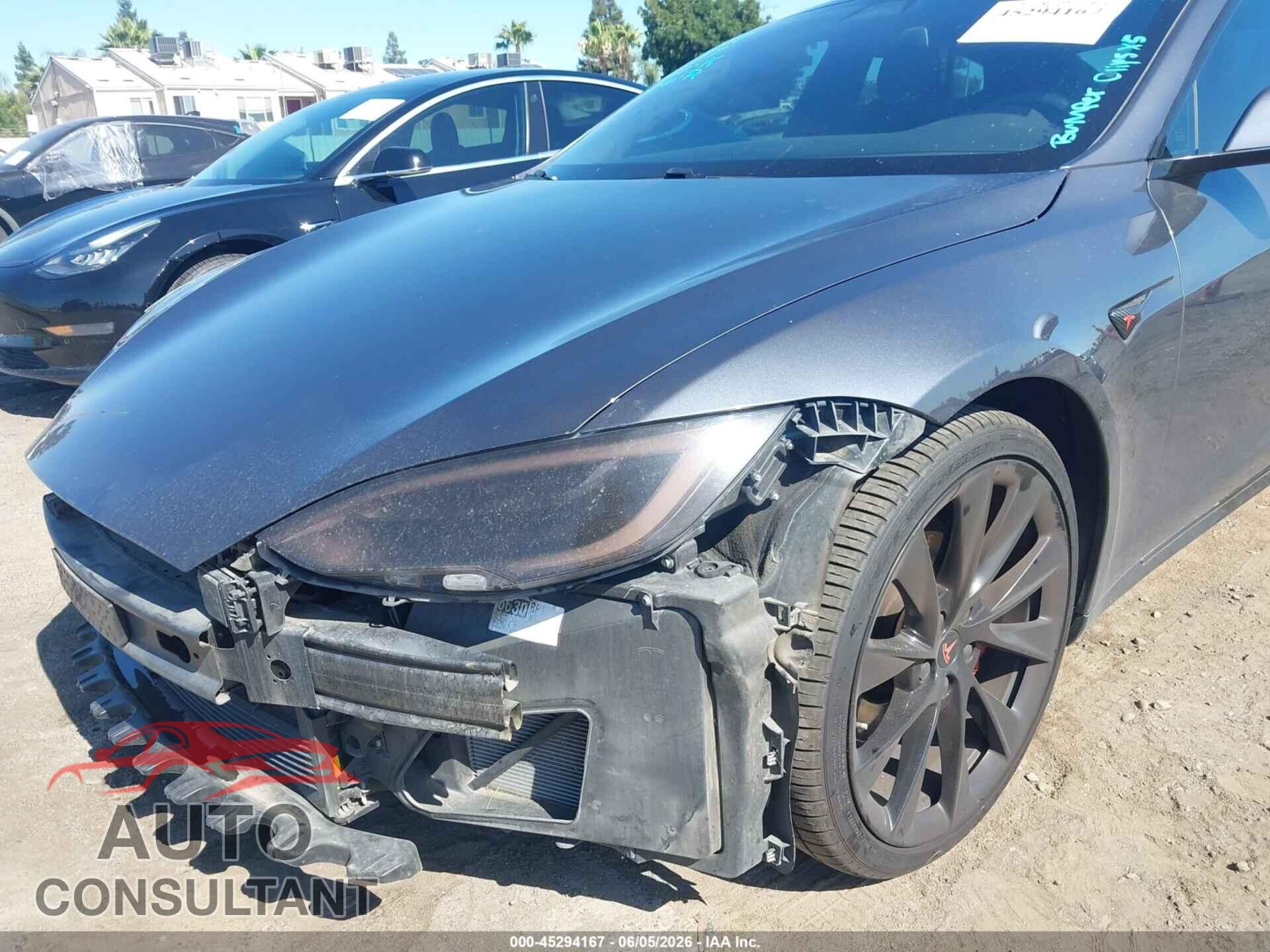 TESLA MODEL S 2018 - 5YJSA1E21JF244135