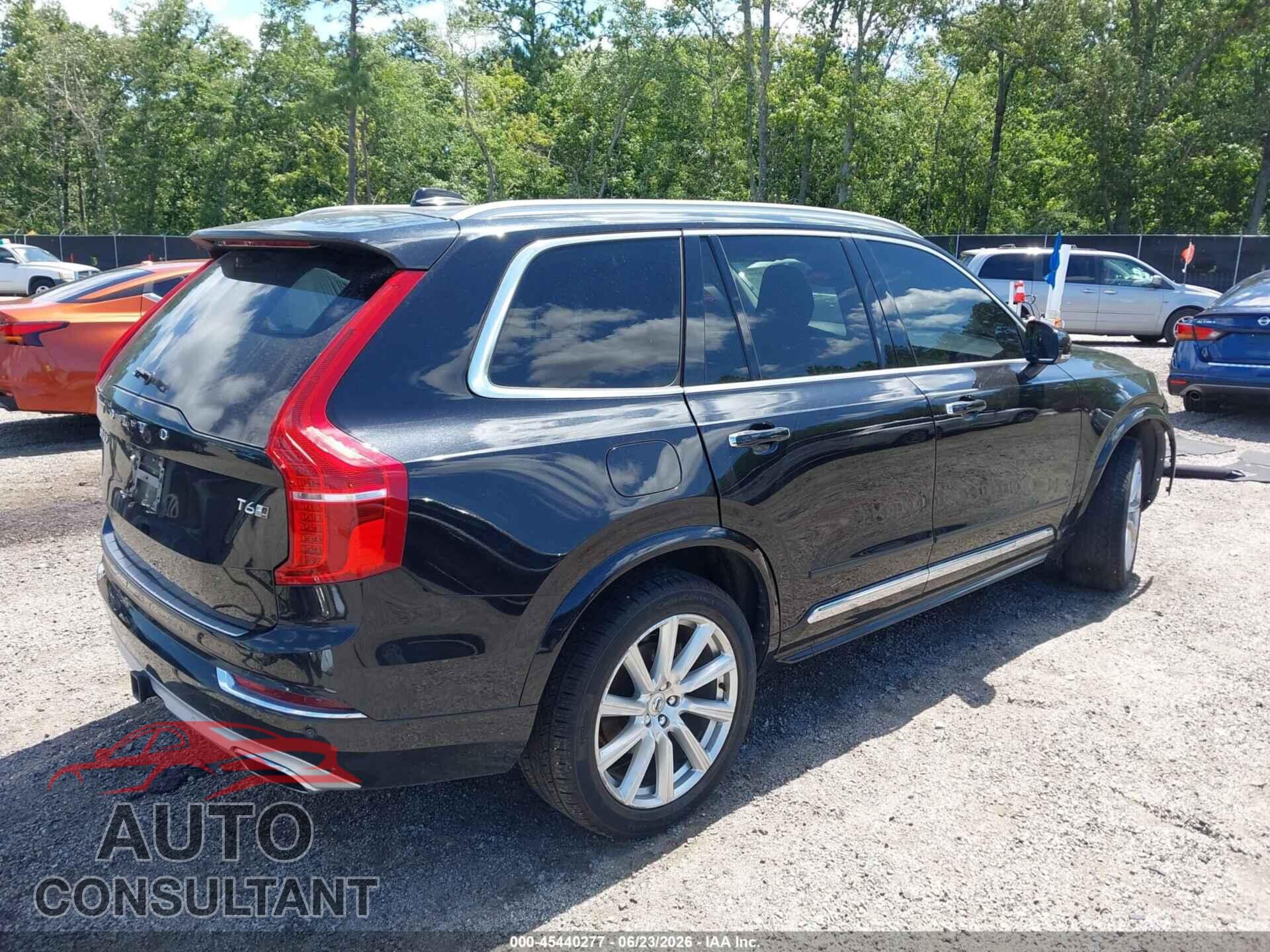 VOLVO XC90 2016 - YV4A22PL2G1014834