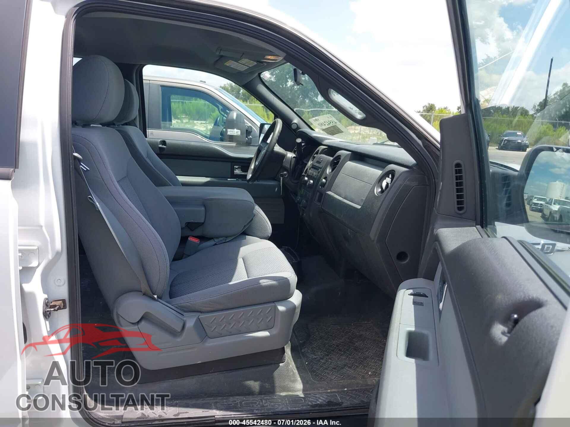 FORD F-150 2014 - 1FTVW1CF0EKF40745