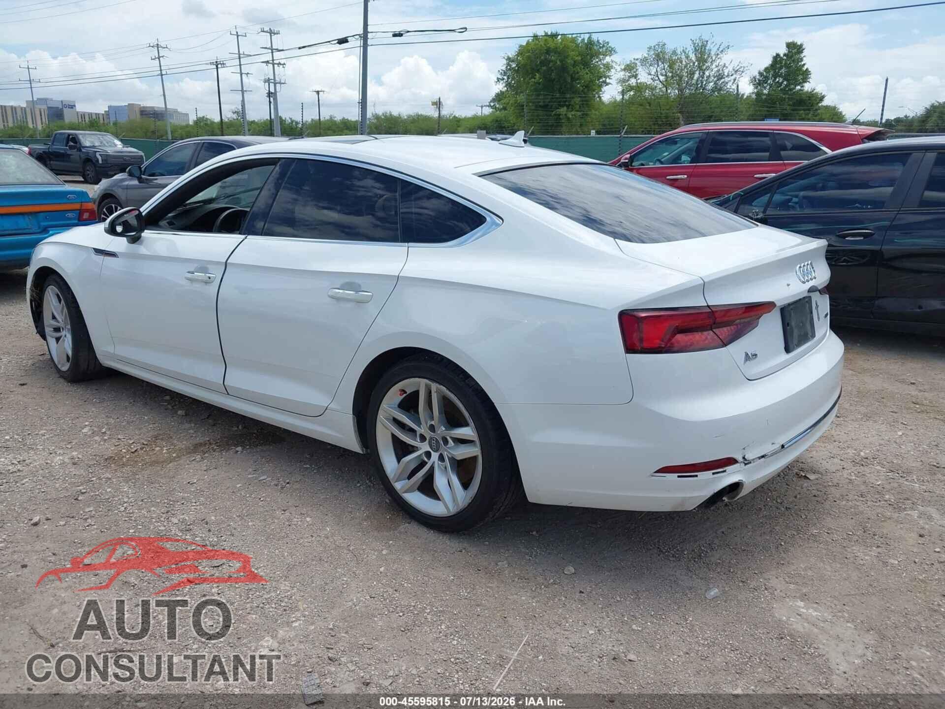 AUDI A5 2019 - WAUANCF59KA059374