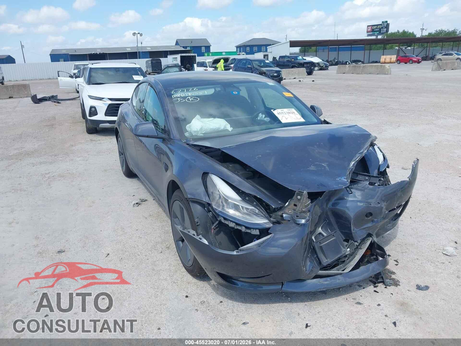 TESLA MODEL 3 2023 - 5YJ3E1EA1PF400912