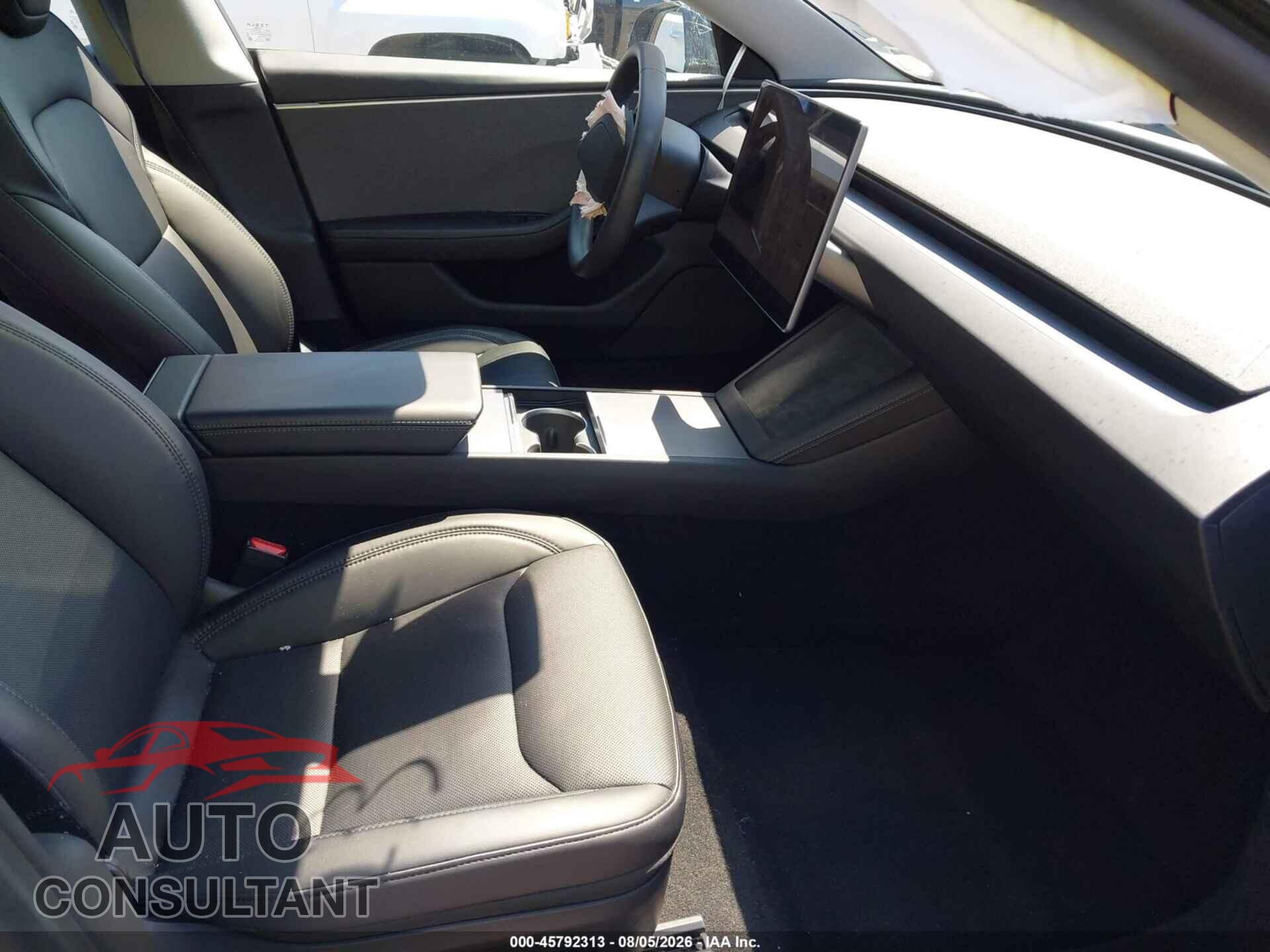 TESLA MODEL 3 2024 - 5YJ3E1EA9RF763431