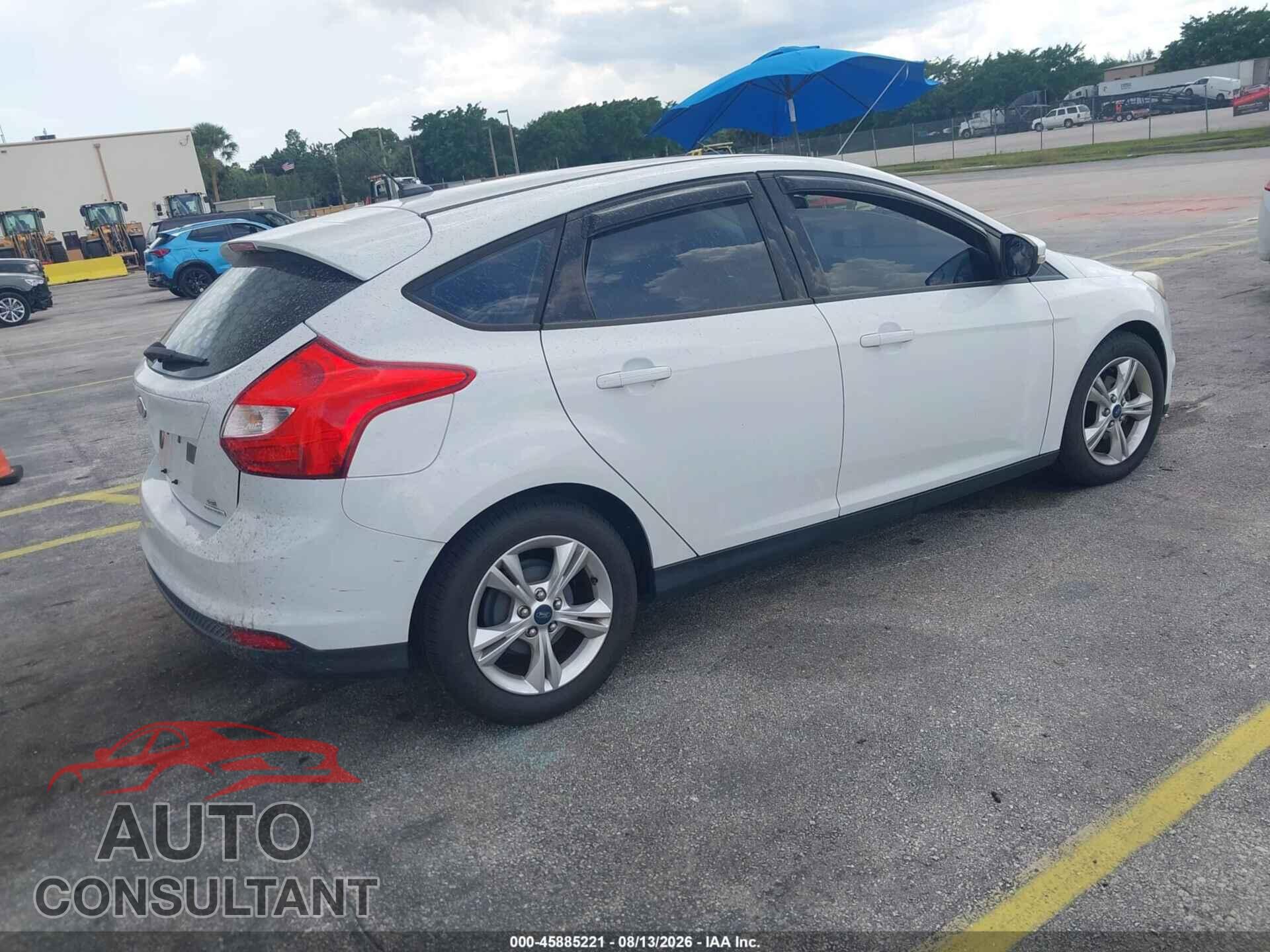 FORD FOCUS 2013 - 1FADP3K2XDL111856
