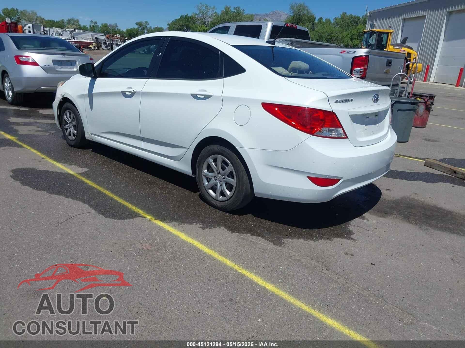 HYUNDAI ACCENT 2012 - KMHCT4AE5CU139443