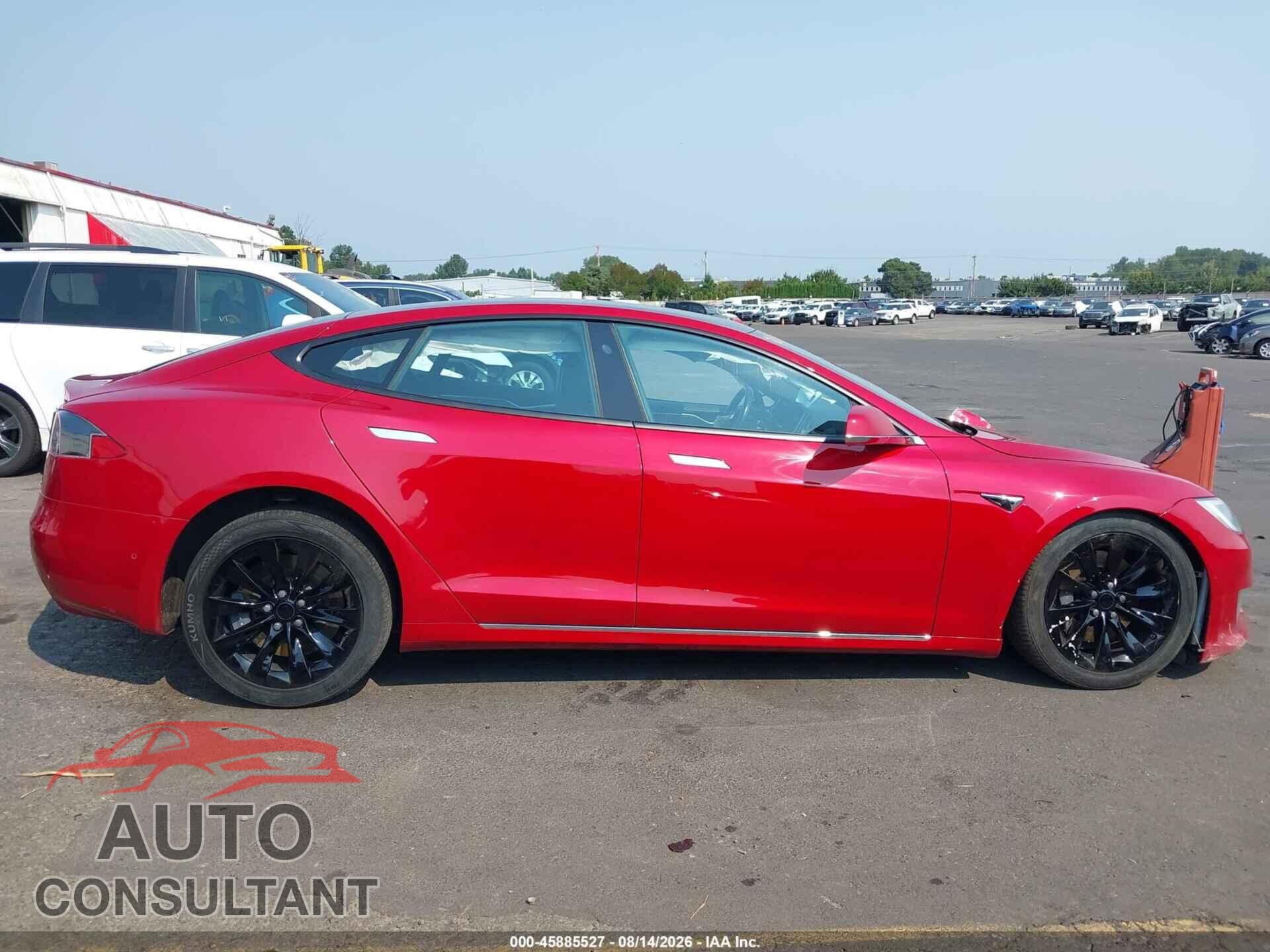 TESLA MODEL S 2018 - 5YJSA1E23JF243956