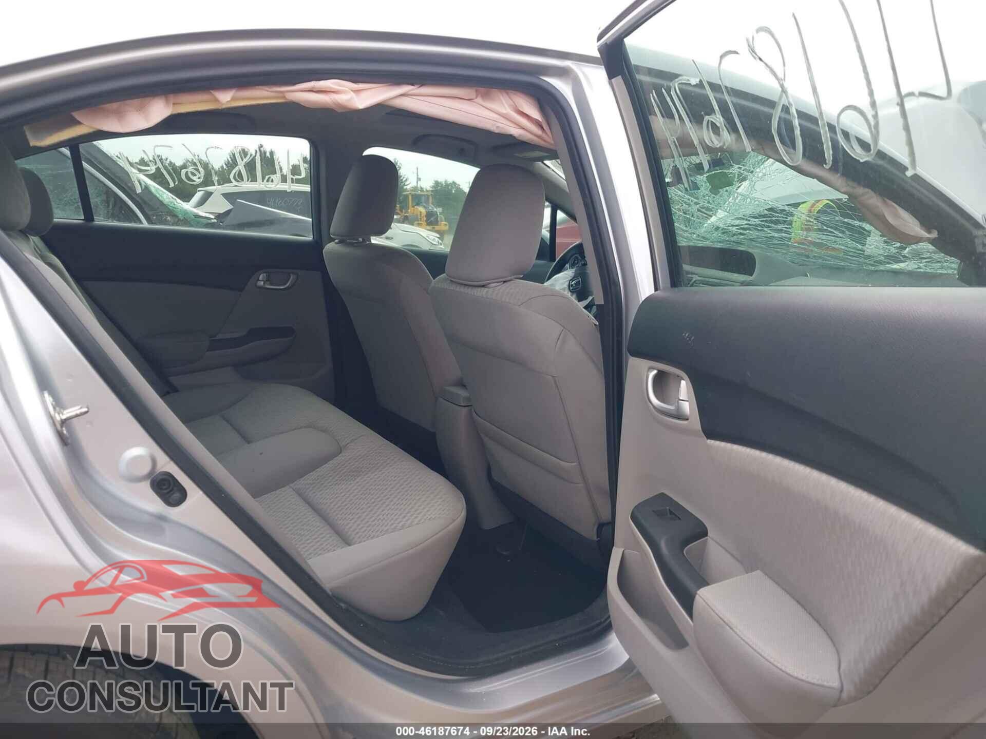 HONDA CIVIC 2015 - 19XFB2F83FE013113
