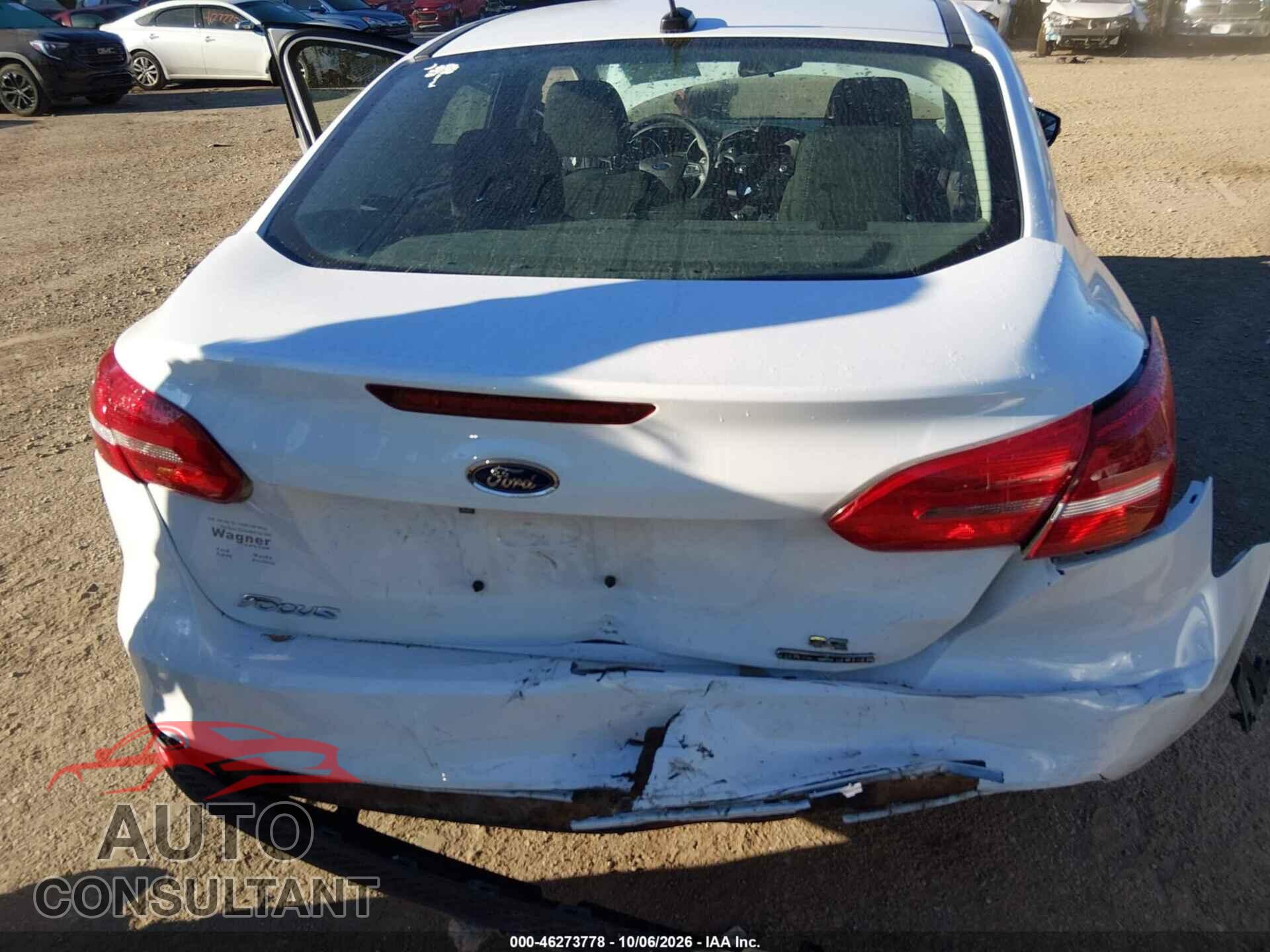 FORD FOCUS 2015 - 1FADP3F2XFL363376