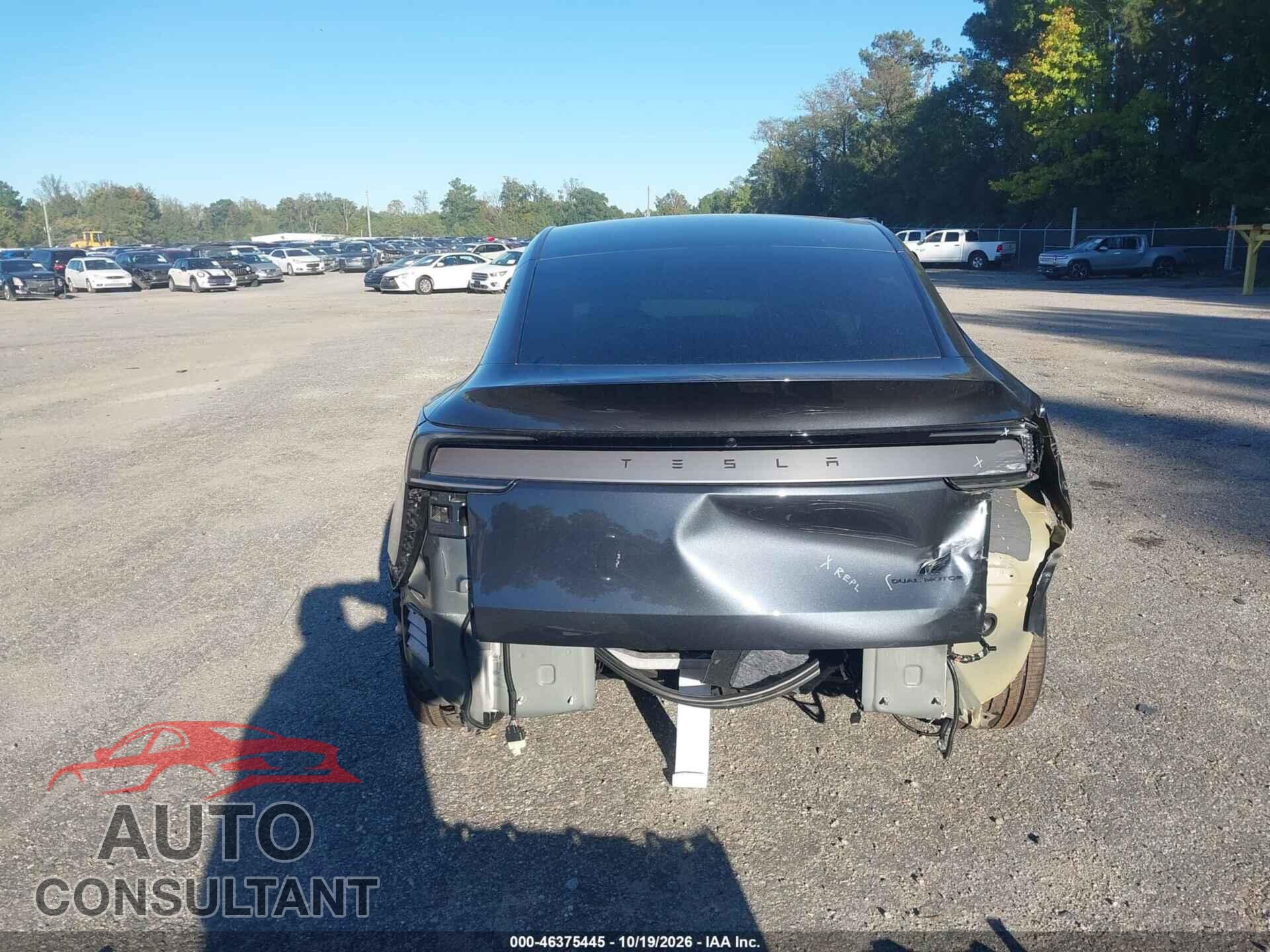 TESLA MODEL Y 2026 - 7SAYGDEE2TA708654