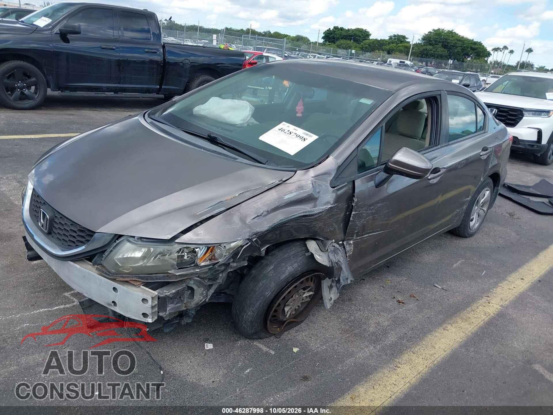 HONDA CIVIC 2015 - 19XFB2F59FE095774