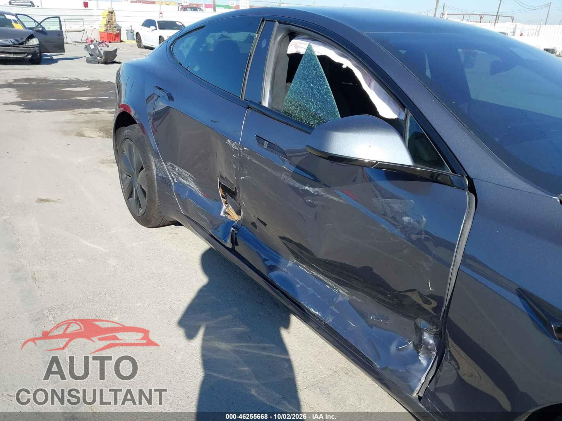 TESLA MODEL S 2022 - 5YJSA1E54NF488250
